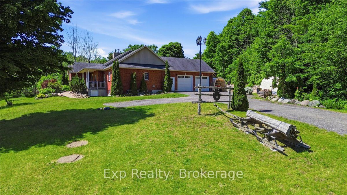 54 Murray Harrington Road, Quinte West, ON K8V 5P6 photo 2