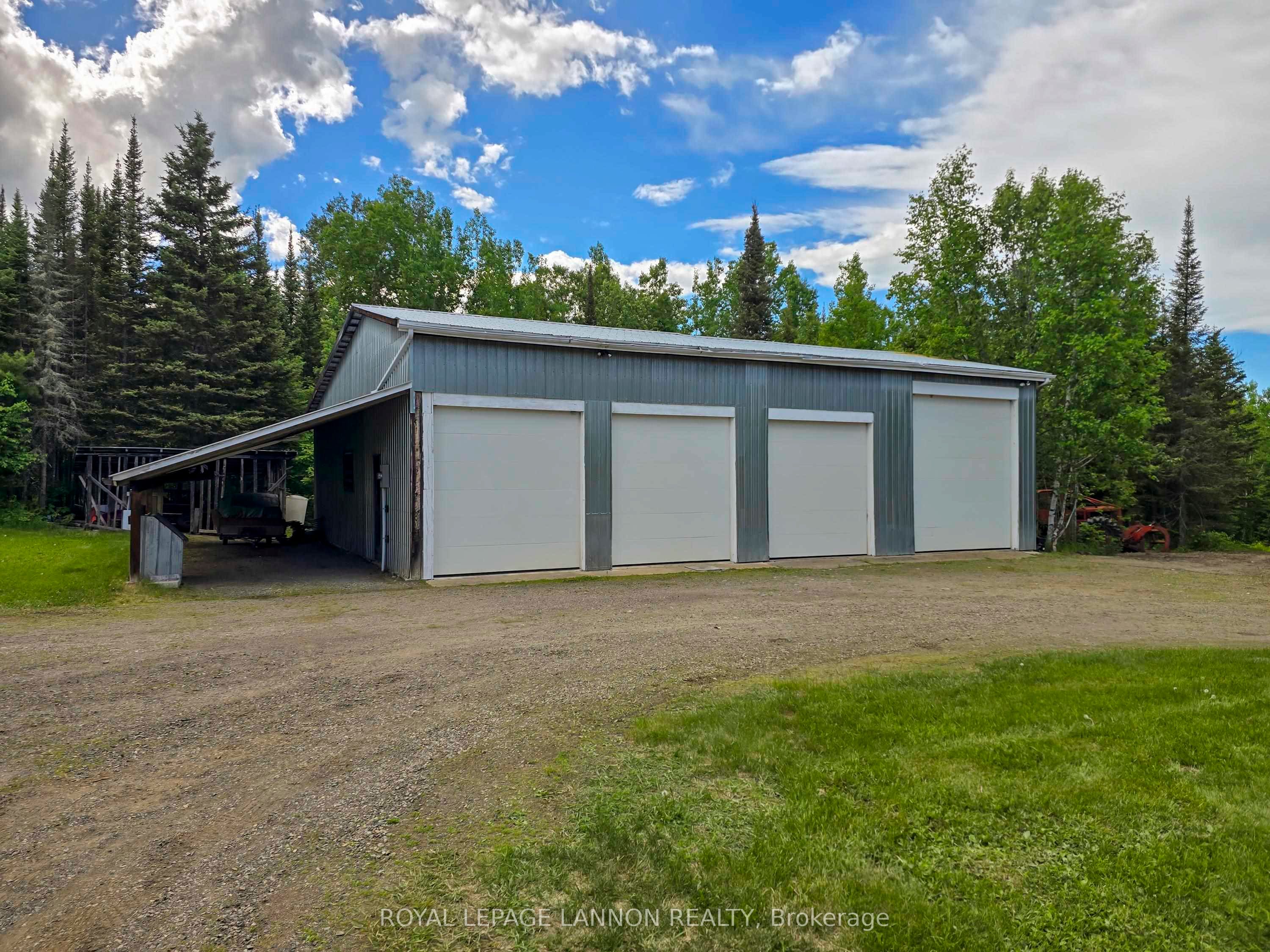 169 Centre Road, Thunder Bay Remote Area, ON P0T 1X0 photo 2