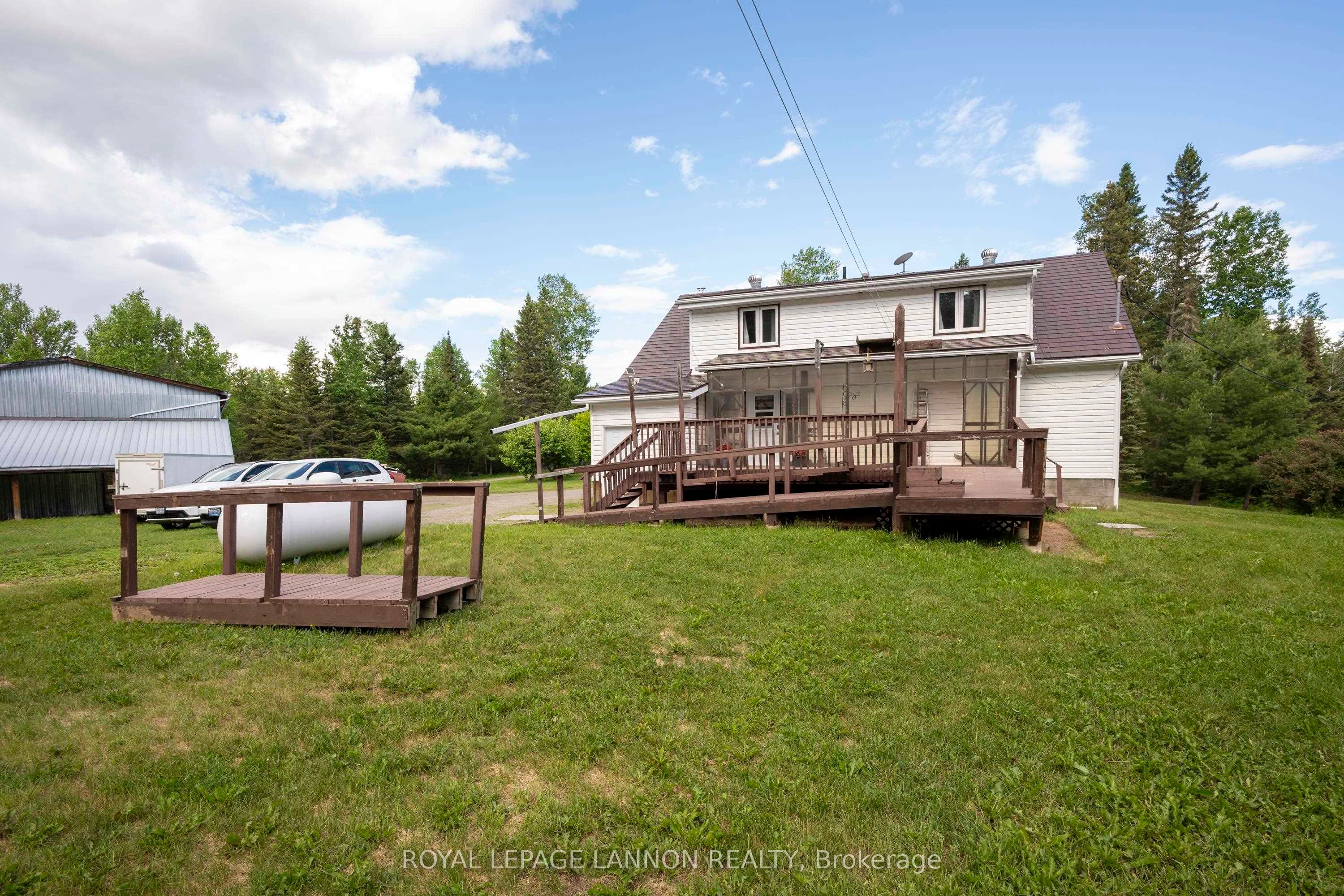 169 Centre Road, Thunder Bay Remote Area, ON P0T 1X0 photo 5