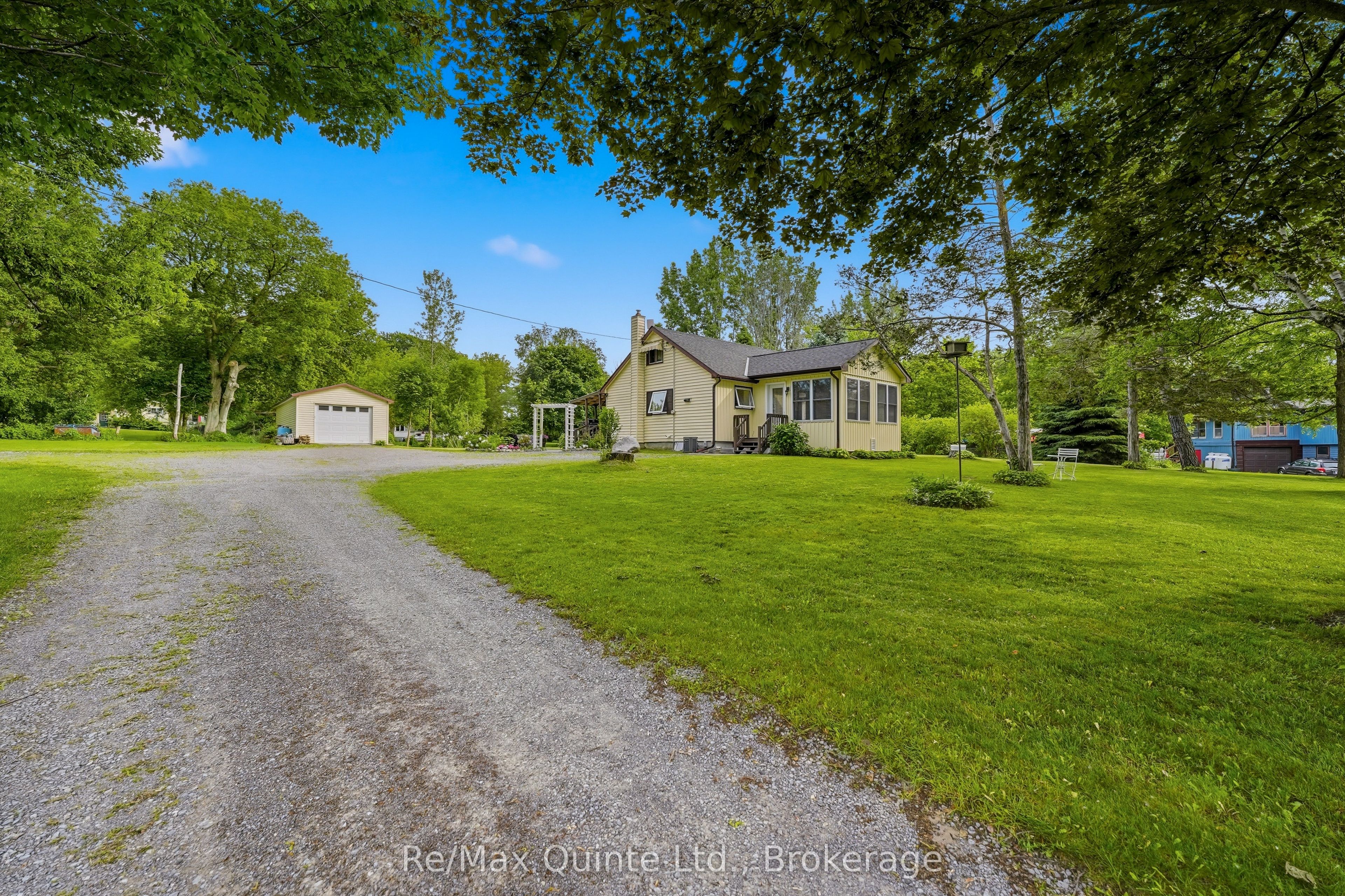 97C County Road 18 N/A, Prince Edward County, ON K0K 1P0