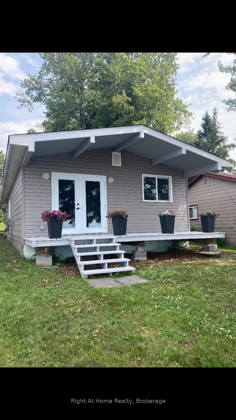 456 East Floral Beach Road, Shuniah, ON P7A 0H1