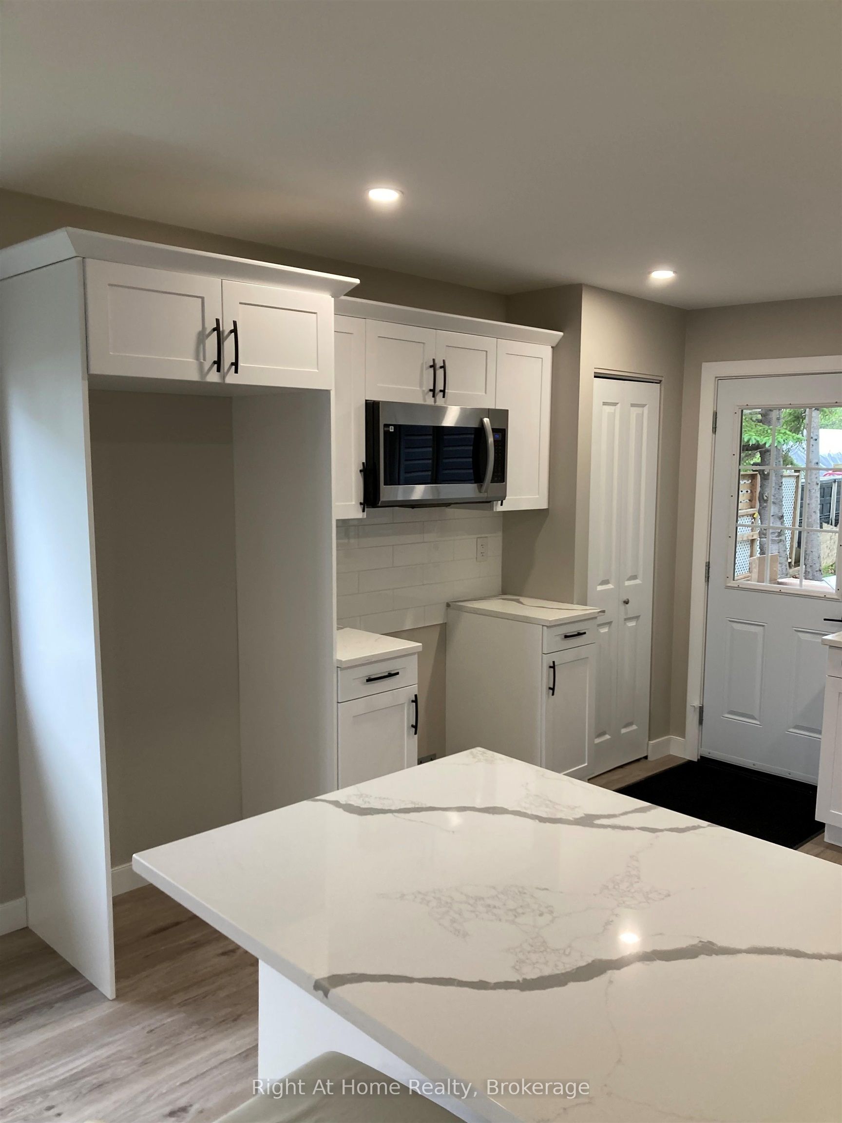 456 East Floral Beach Road, Shuniah, ON P7A 0H1 photo 3