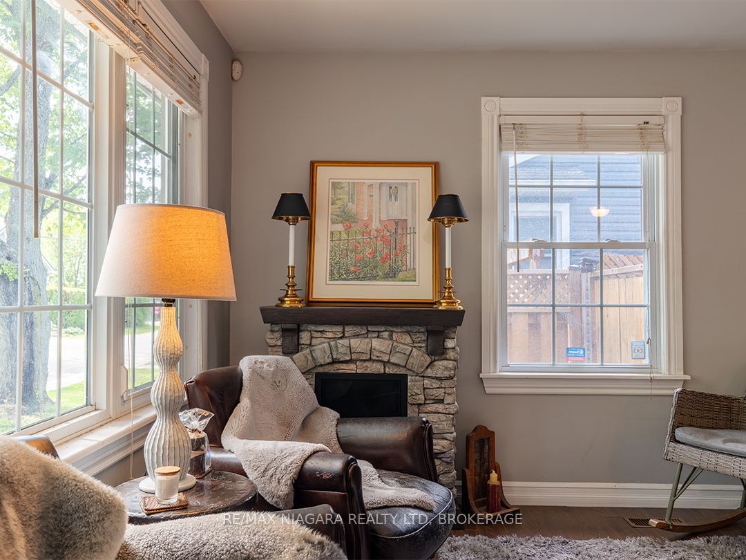 263 Maplewood Avenue, Fort Erie, ON L0S 1B0 photo 4