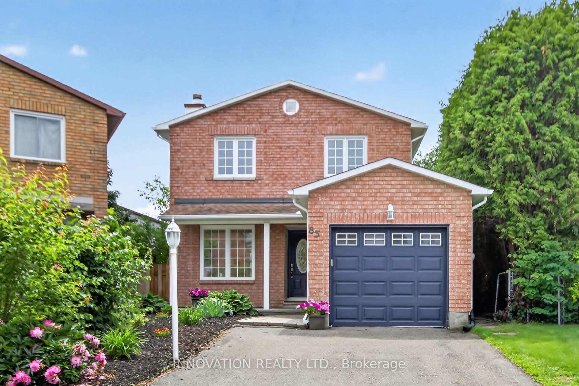 85 Hewitt Way, Kanata, ON K2L 3R2