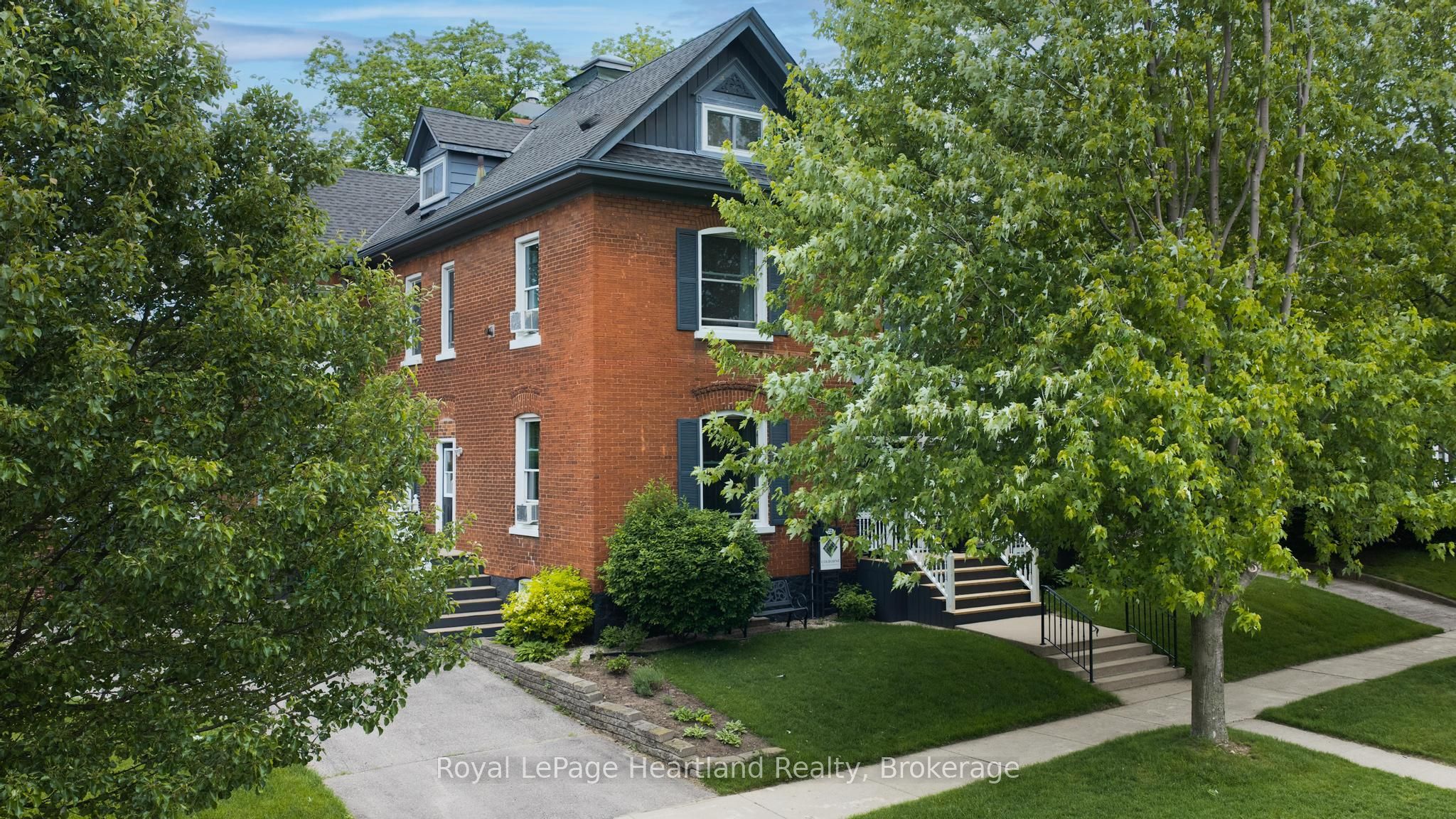 72 Colborne Street, Goderich, ON N7A 2V9 photo 3