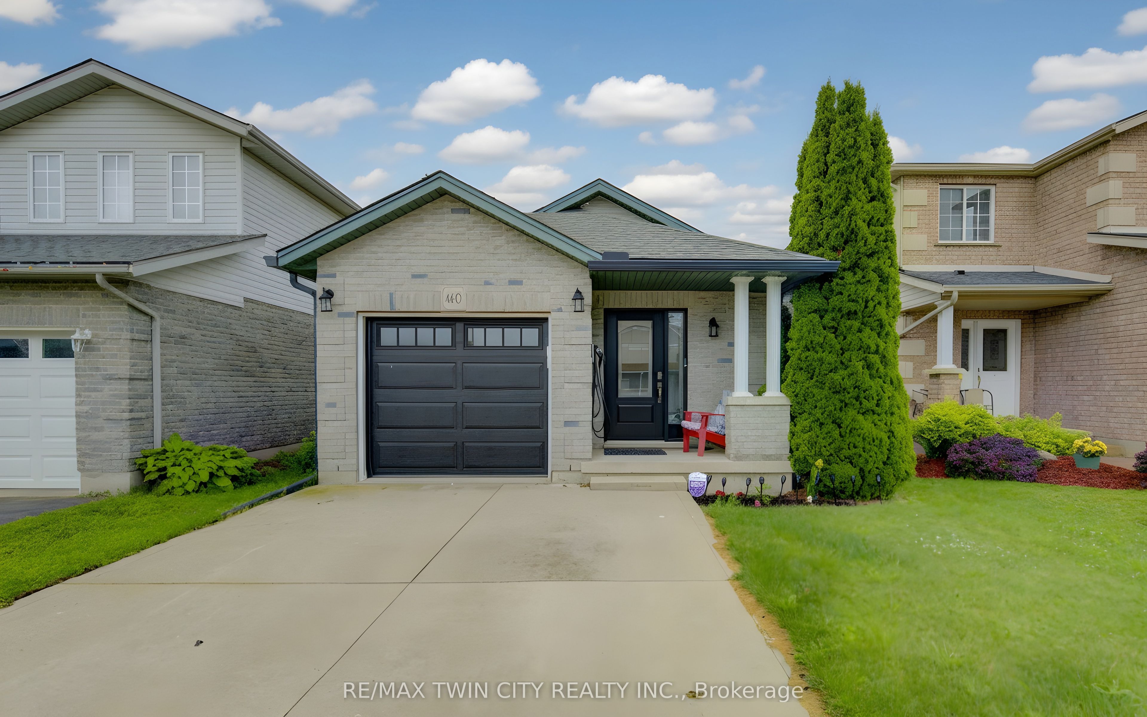 460 Langlaw Drive, Cambridge, ON N1P 1H5