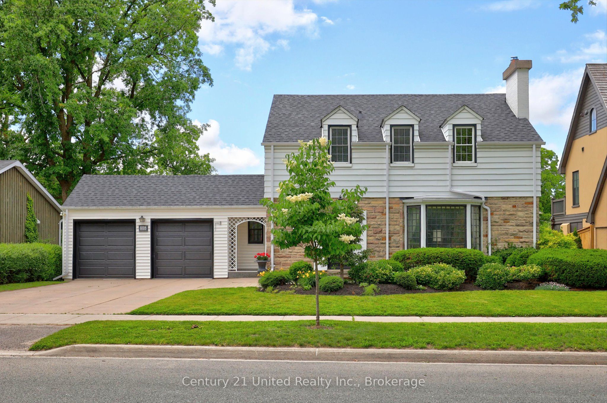 204 O'Carroll Avenue, Peterborough, ON K9H 4V4