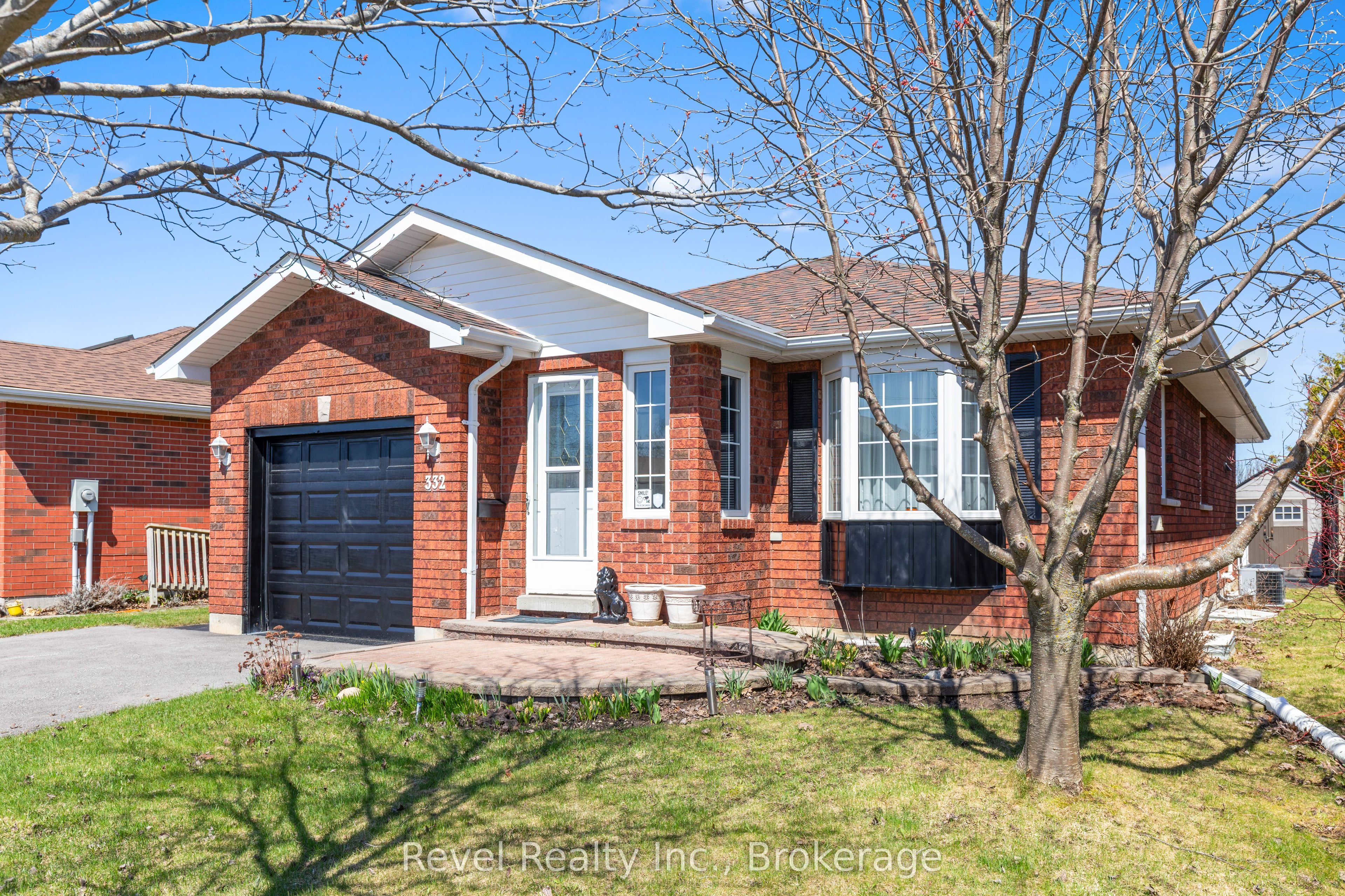 332 Mary Street W, Kawartha Lakes, ON K9V 5X5 photo 3