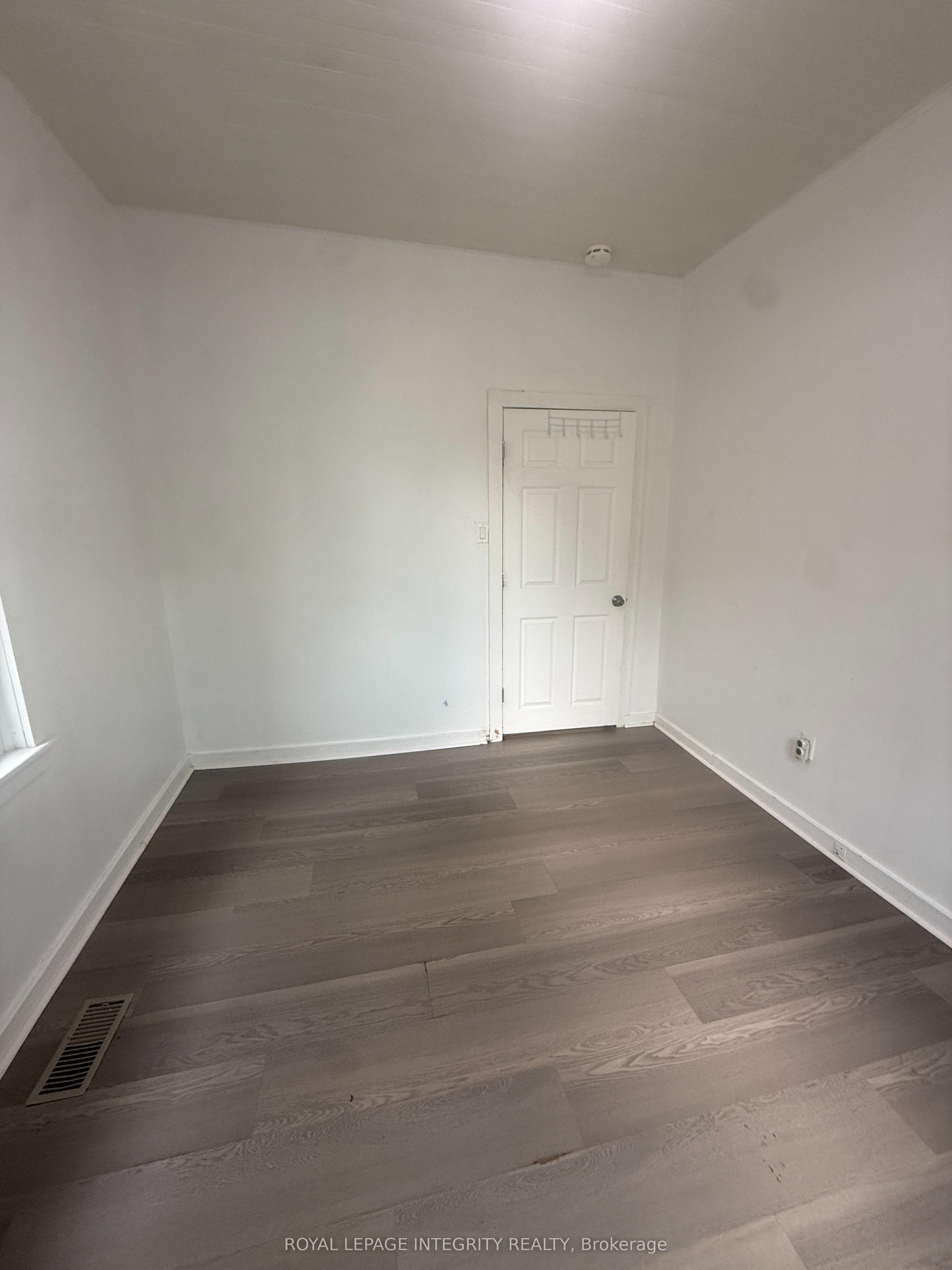 312 Louisa Street A, Cornwall, ON K6H 4R1 photo 3
