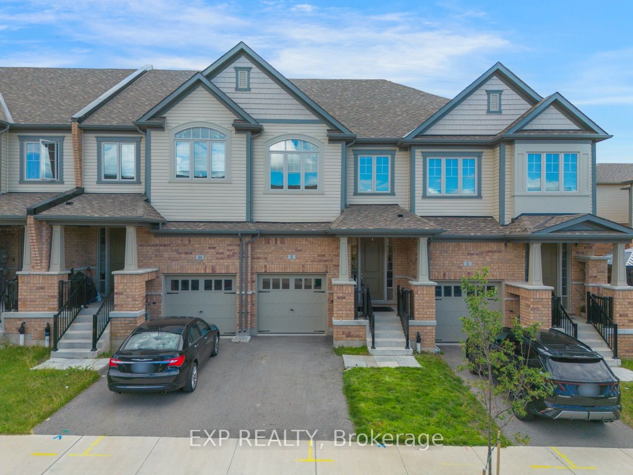 8 Roywood Street, Kitchener, ON N2R 0S5 photo 2