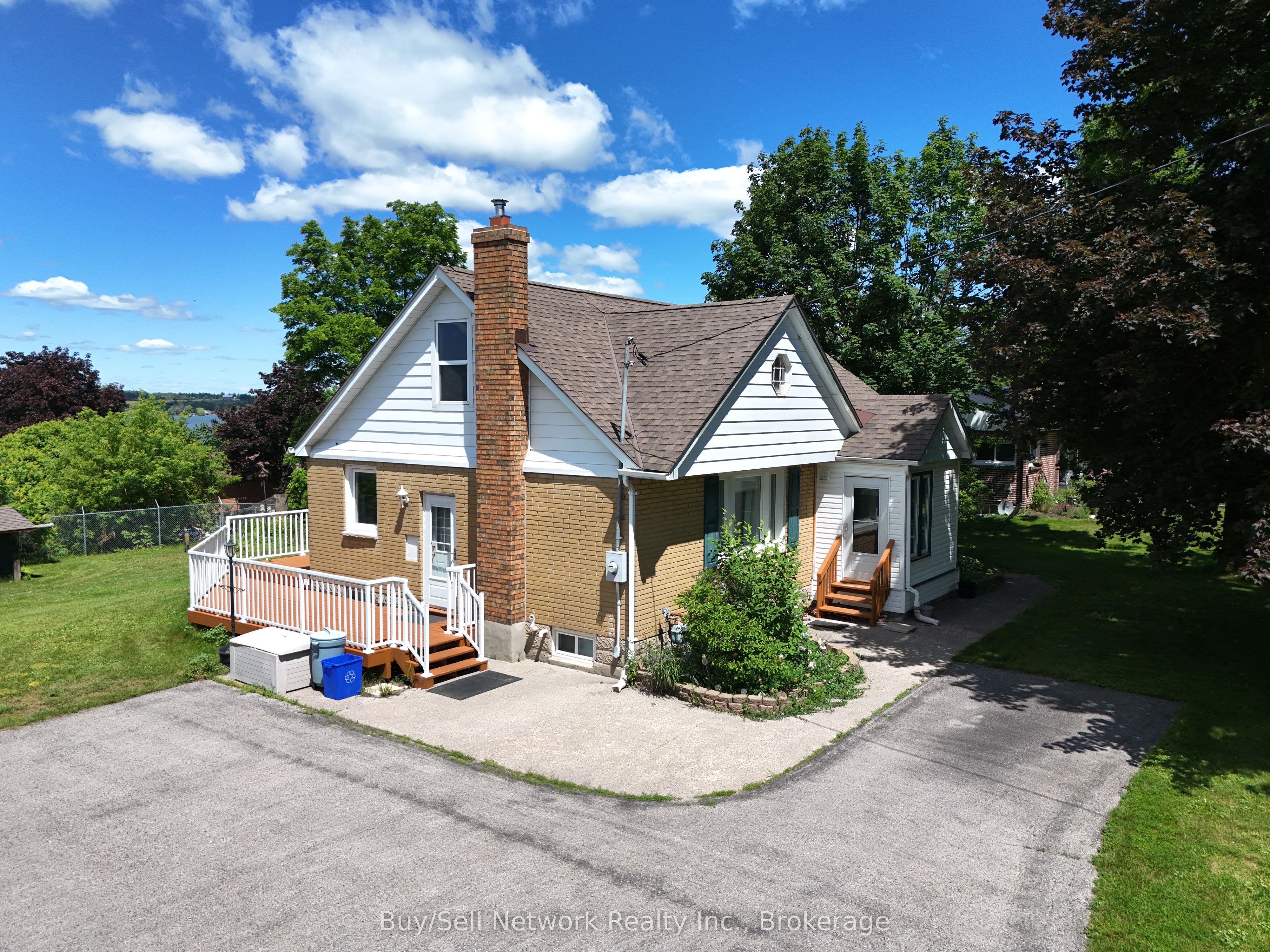 962 Ward Street, Selwyn, ON K0L 1H0 photo 2