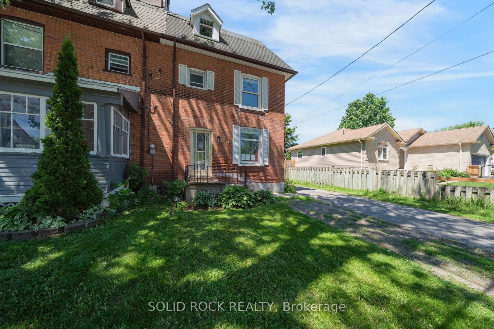 15 George Street N, Kawartha Lakes, ON K0L 2W0 photo 3