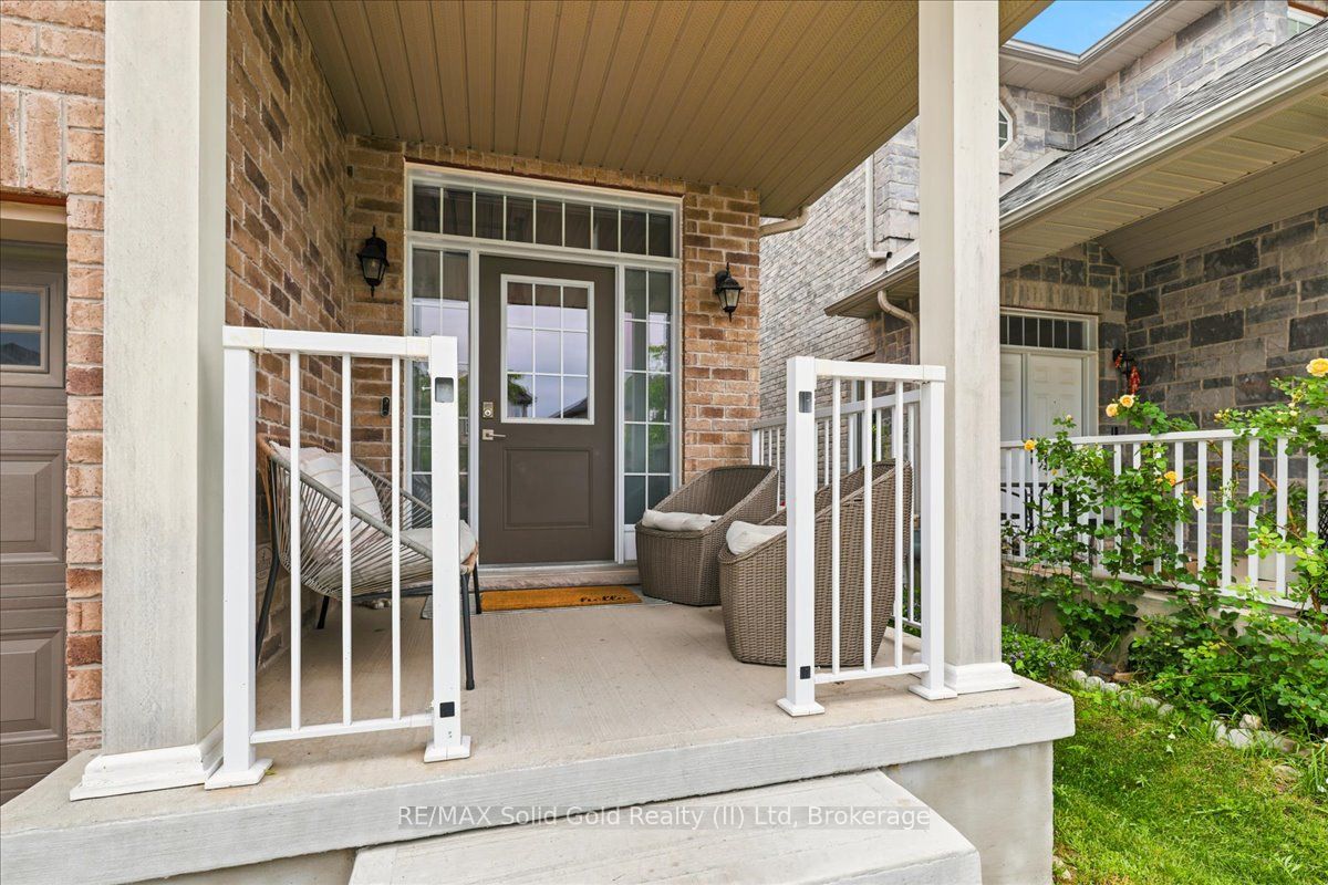 921 Eden Oak Court, Kitchener, ON N2A 0H4 photo 5