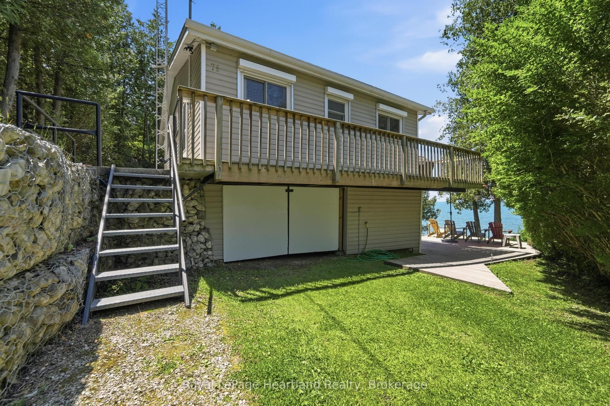 75 Victoria Beach Road, Ashfield-Colborne-Wawanosh, ON N7A 3X9 photo 4