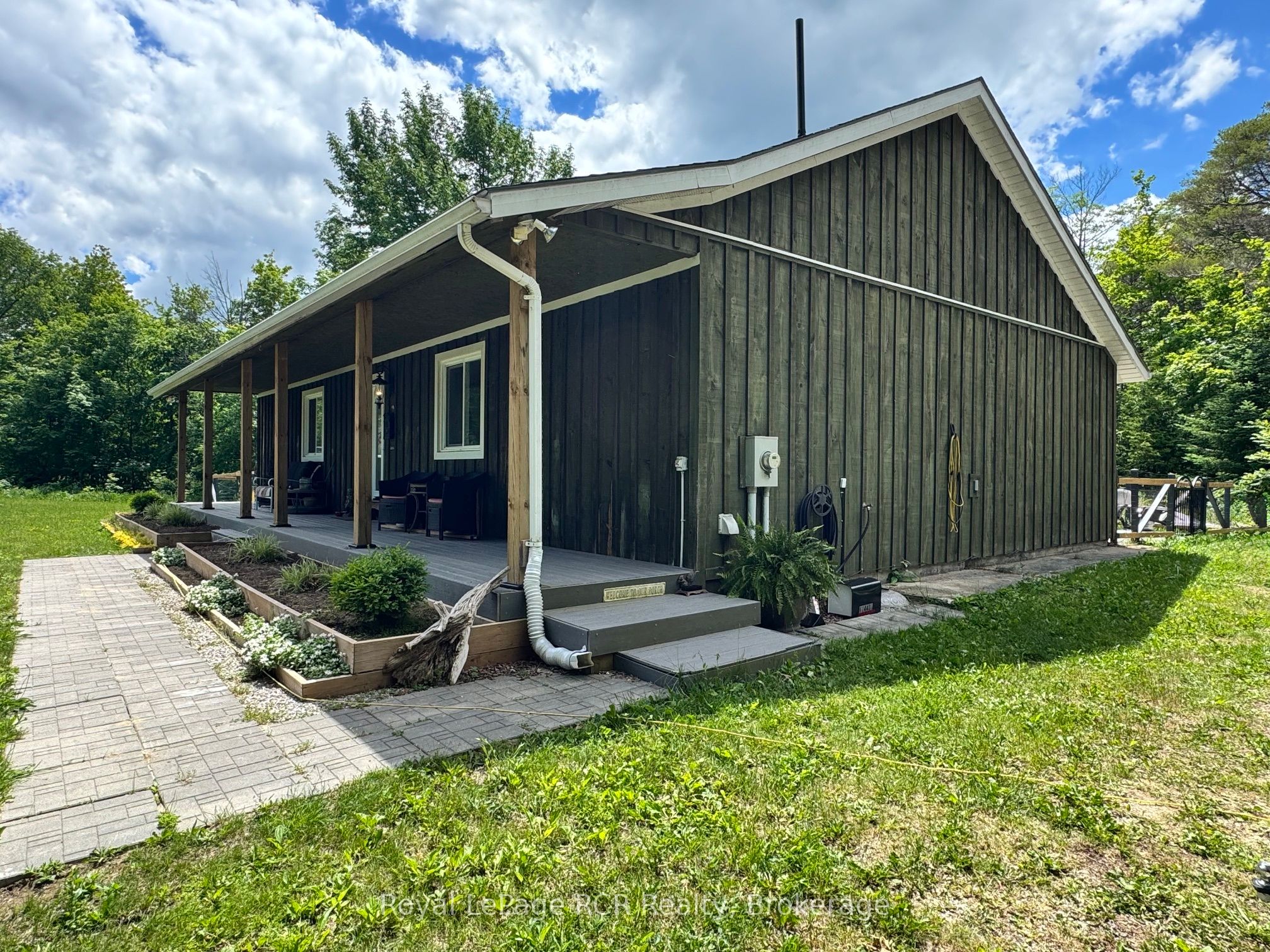 614406 Hamilton Lane, West Grey, ON N0C 1H0 photo 3