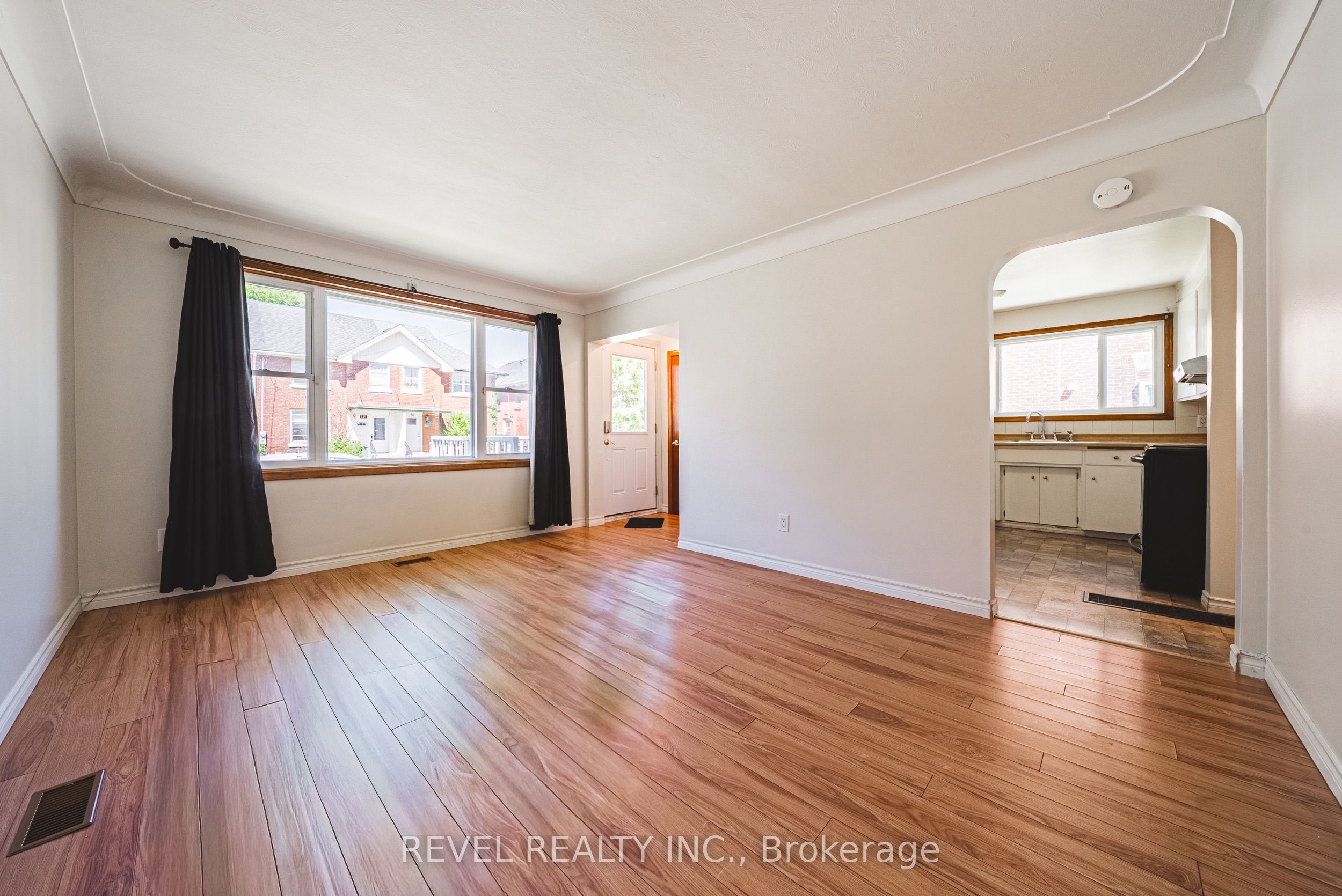 146 superior Street, Brantford, ON N3S 2L4 photo 4