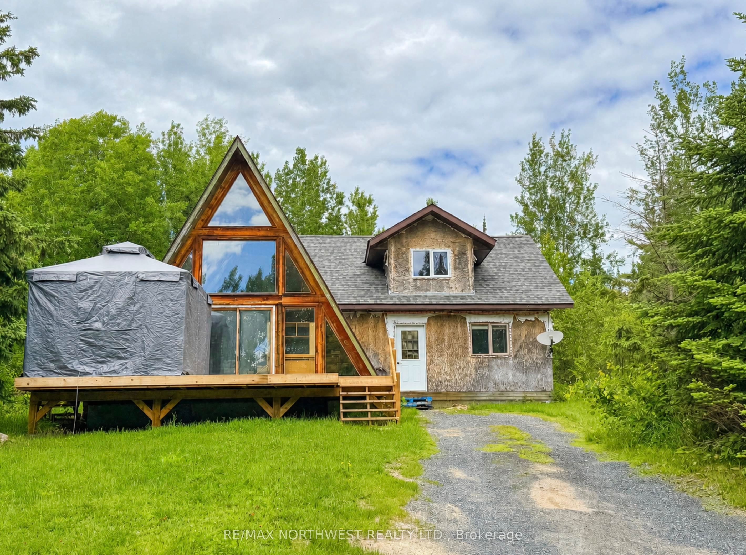 242 Longbow Lake Road, Kenora Remote Area, ON P0X 1H0