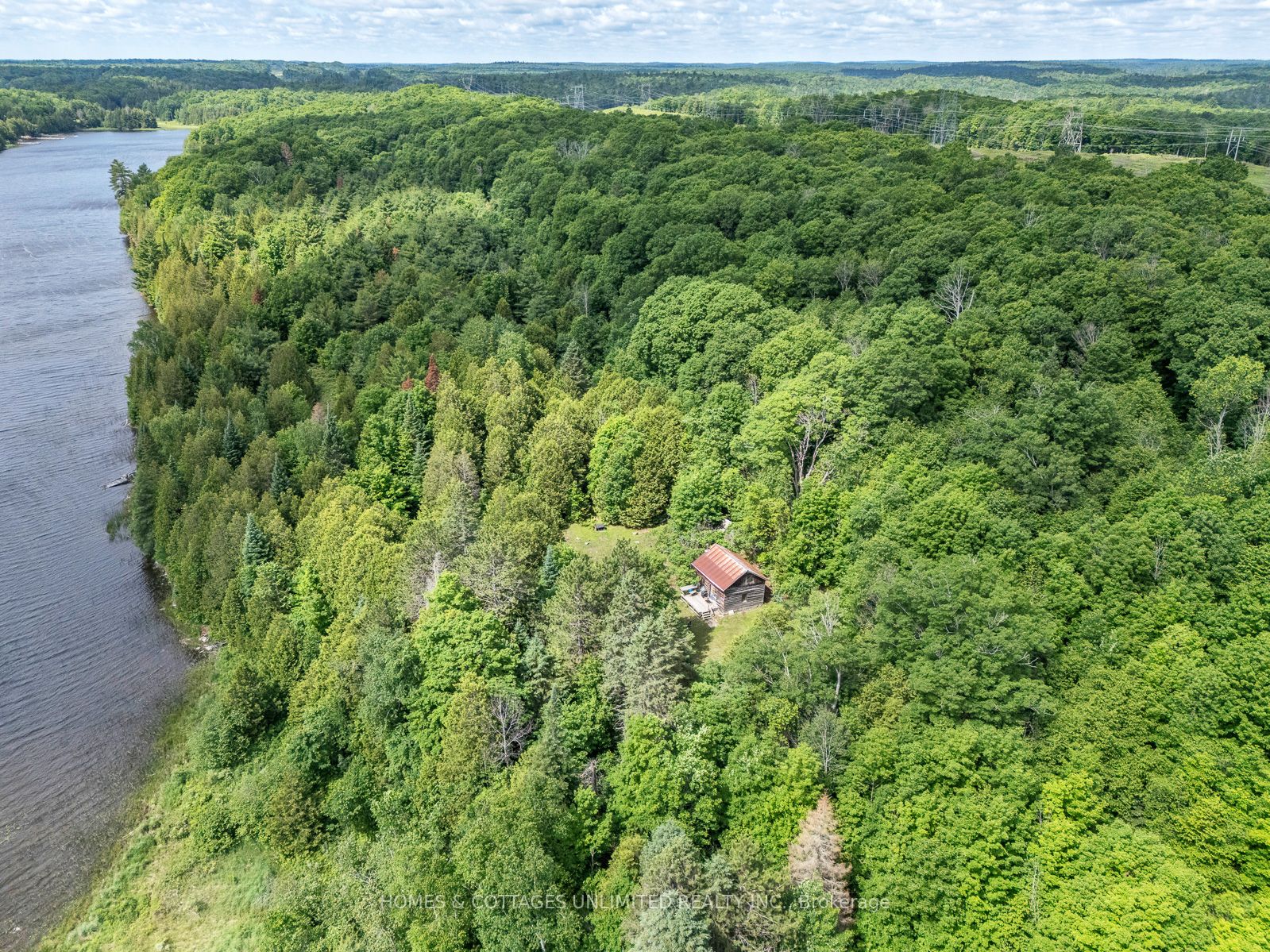 1084C SWAUGERS LAKE Road, Frontenac, ON K0H 1C0
