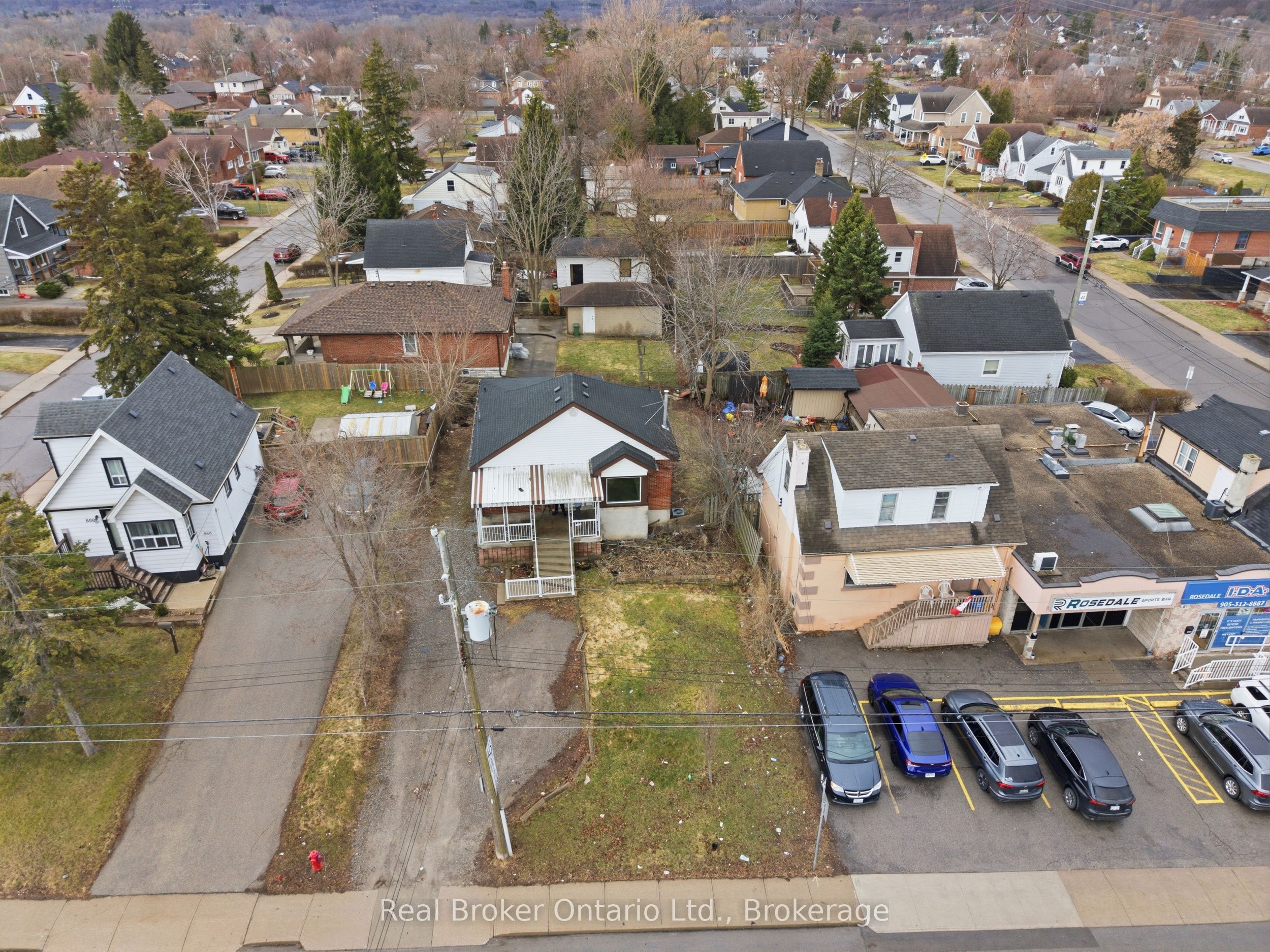 880 LAWRENCE Road, Hamilton, ON L8K 2A3 photo 4
