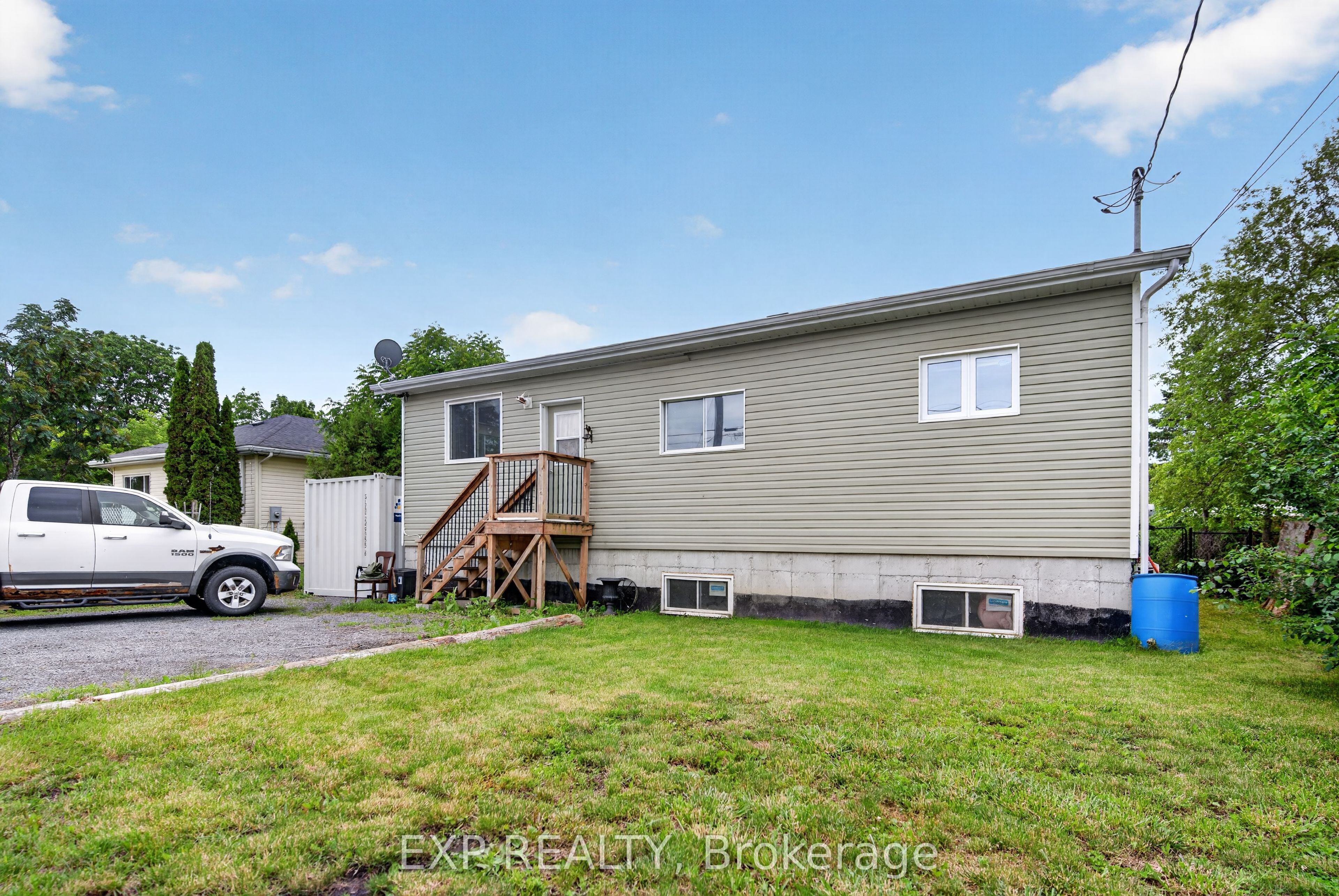 150 Main Street N, North Dundas, ON K0C 1H0