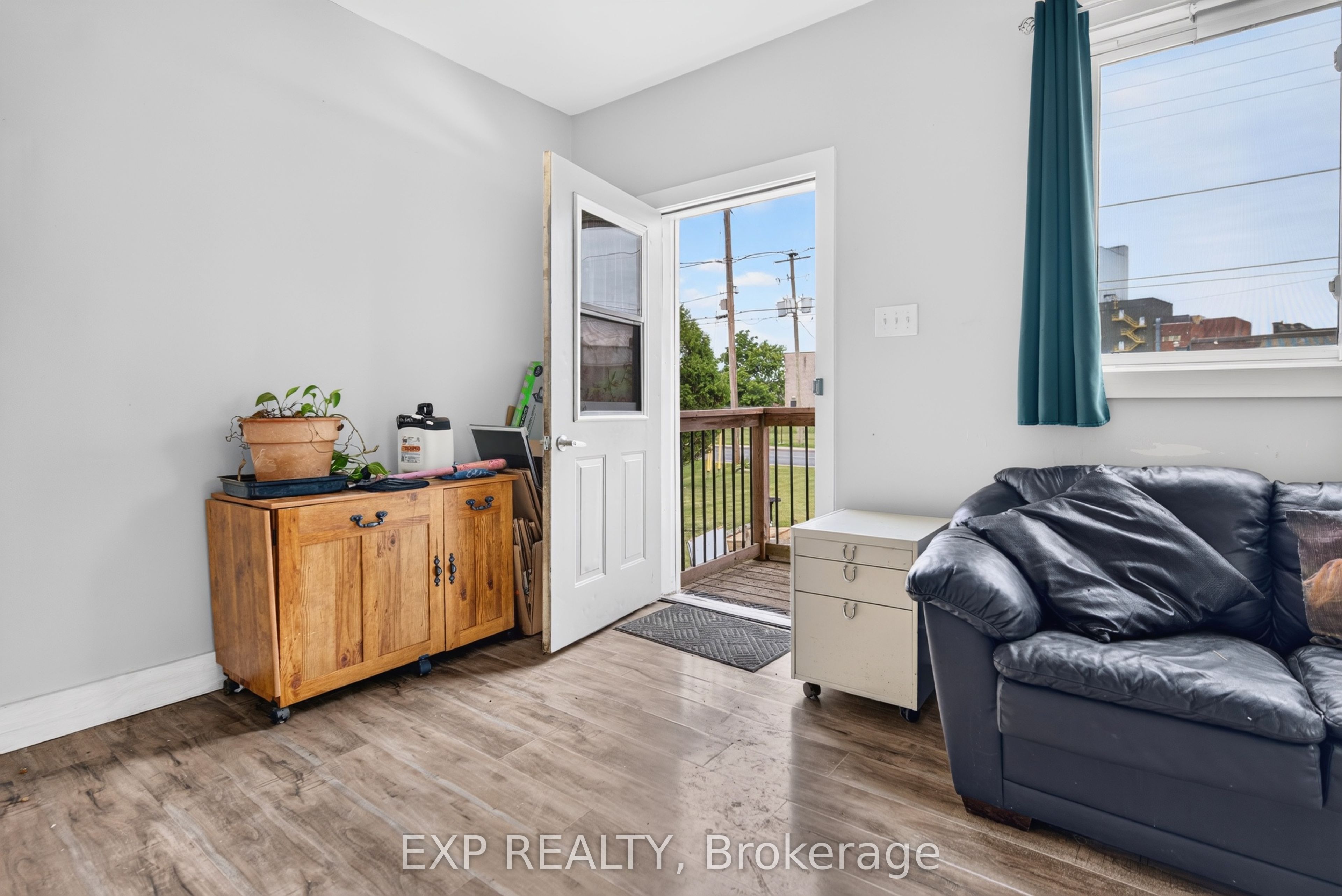 150 Main Street N, North Dundas, ON K0C 1H0 photo 4