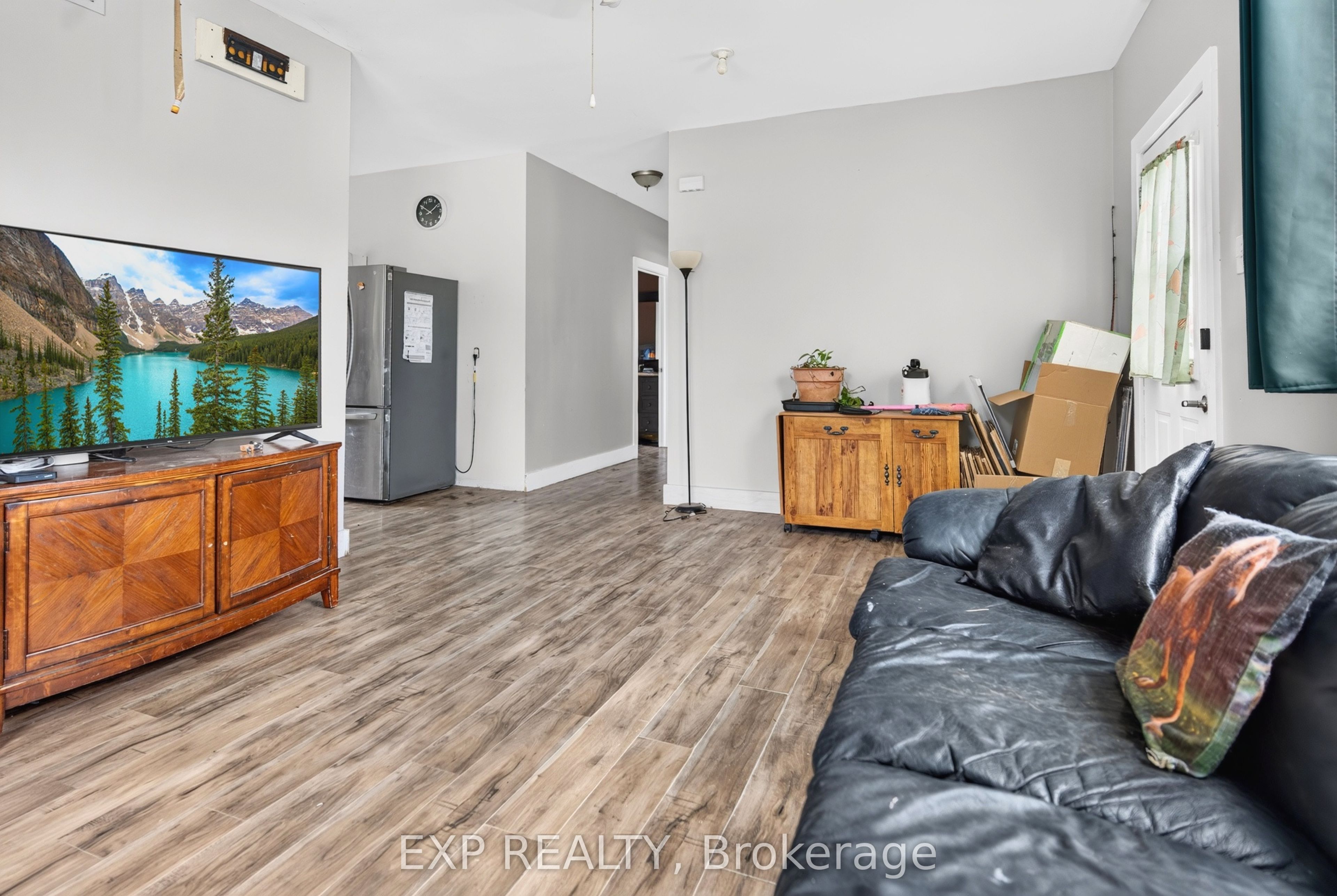 150 Main Street N, North Dundas, ON K0C 1H0 photo 5