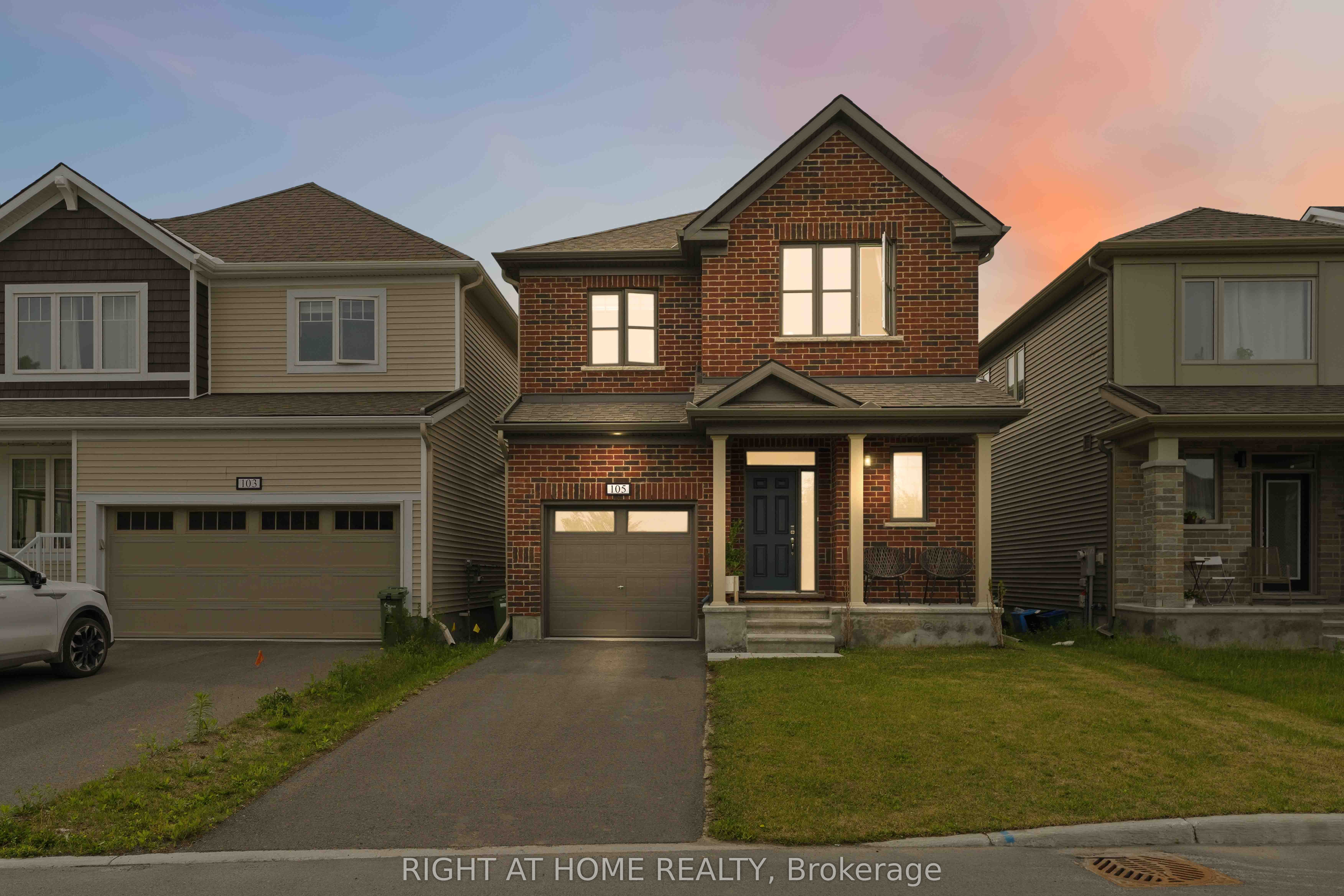 105 Alamo Street, Barrhaven, ON K2J 6H1 photo 2