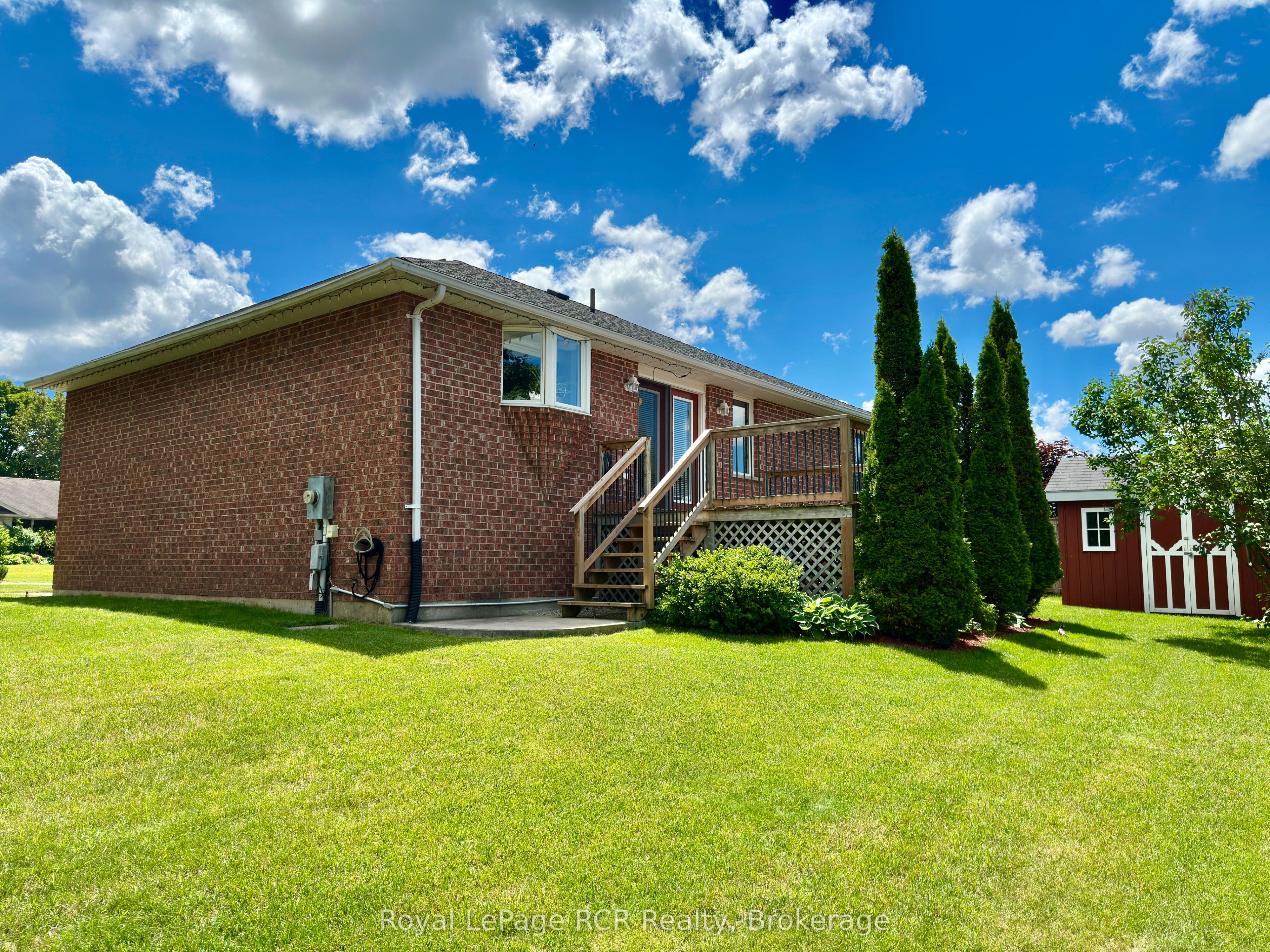 238 4th Street Crescent, Hanover, ON N4N 3S2 photo 4