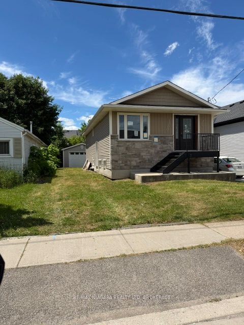 178 Pelham Road, St. Catharines, ON L2S 1W3