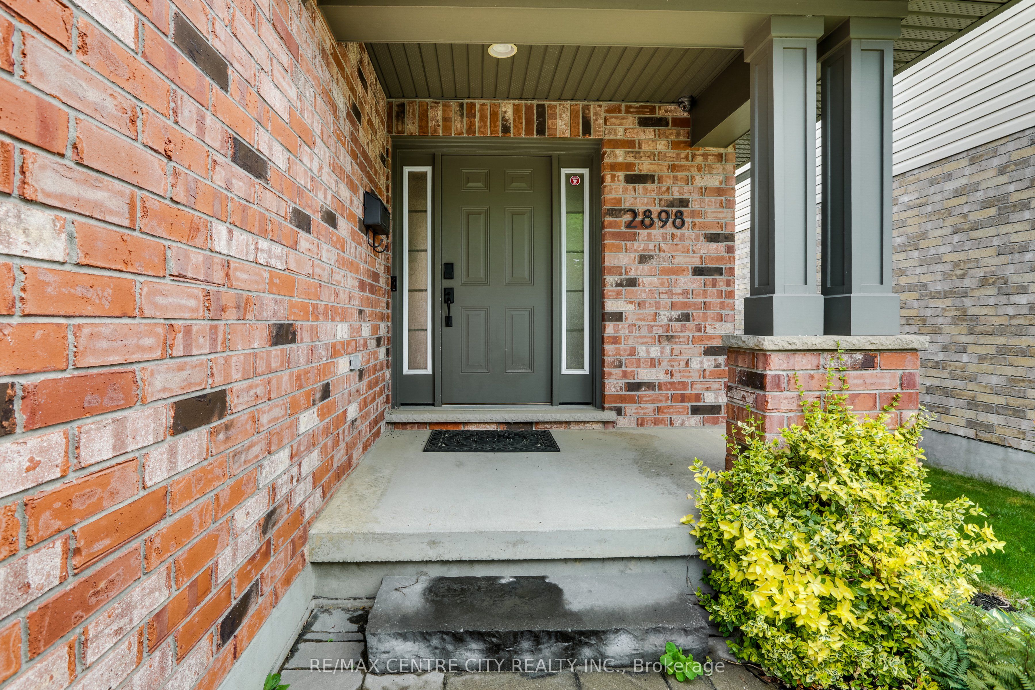 2898 Biddulph Street, London South, ON N6L 0A8 photo 5