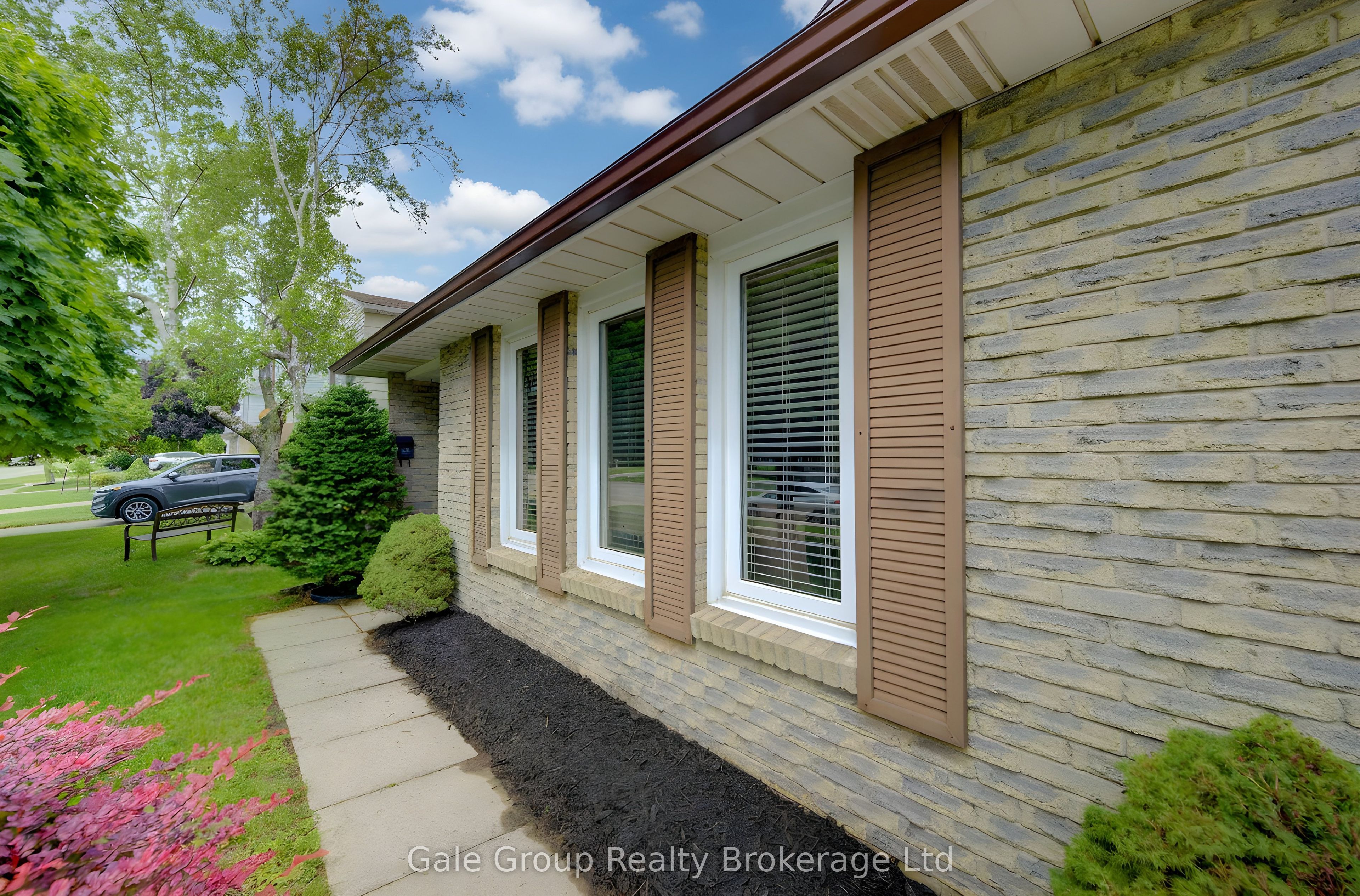 1894 Briarwood Drive, Cambridge, ON N3H 5A7 photo 4