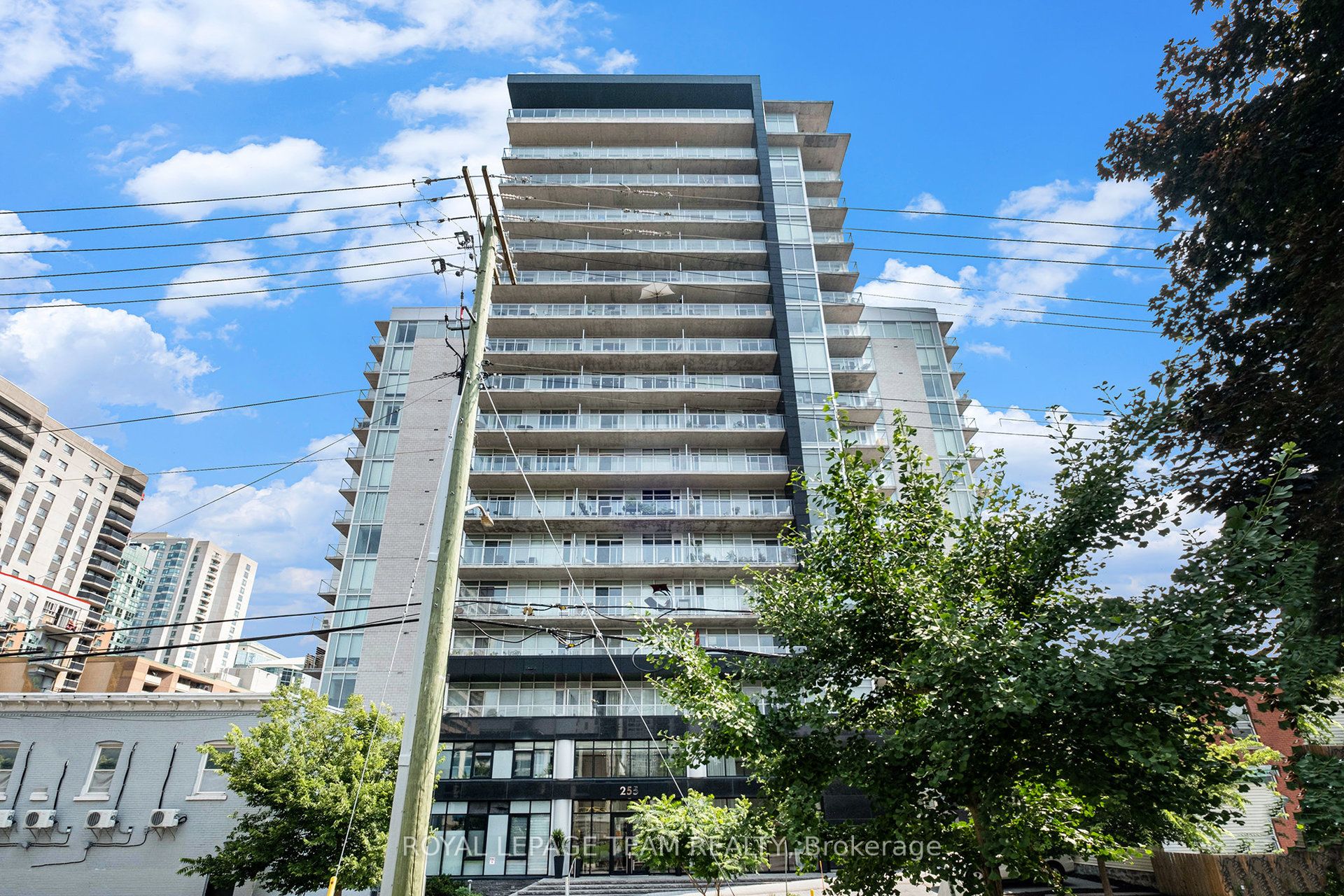 255 Bay Street 714, Ottawa Centre, ON K1R 0C5