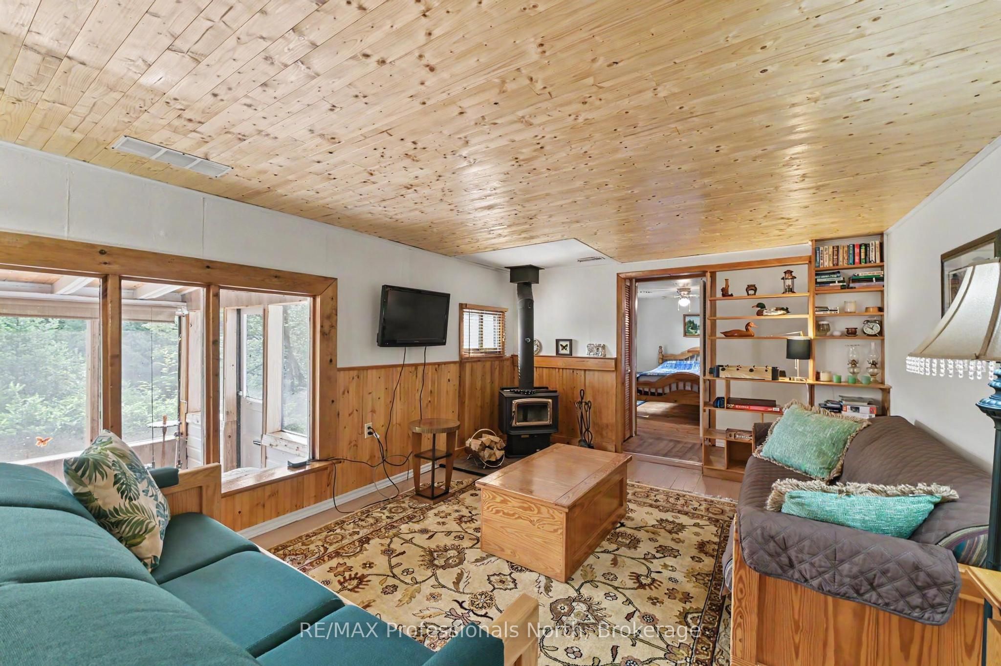 3701 Gelert Road, Minden Hills, ON K0M 2K0 photo 4