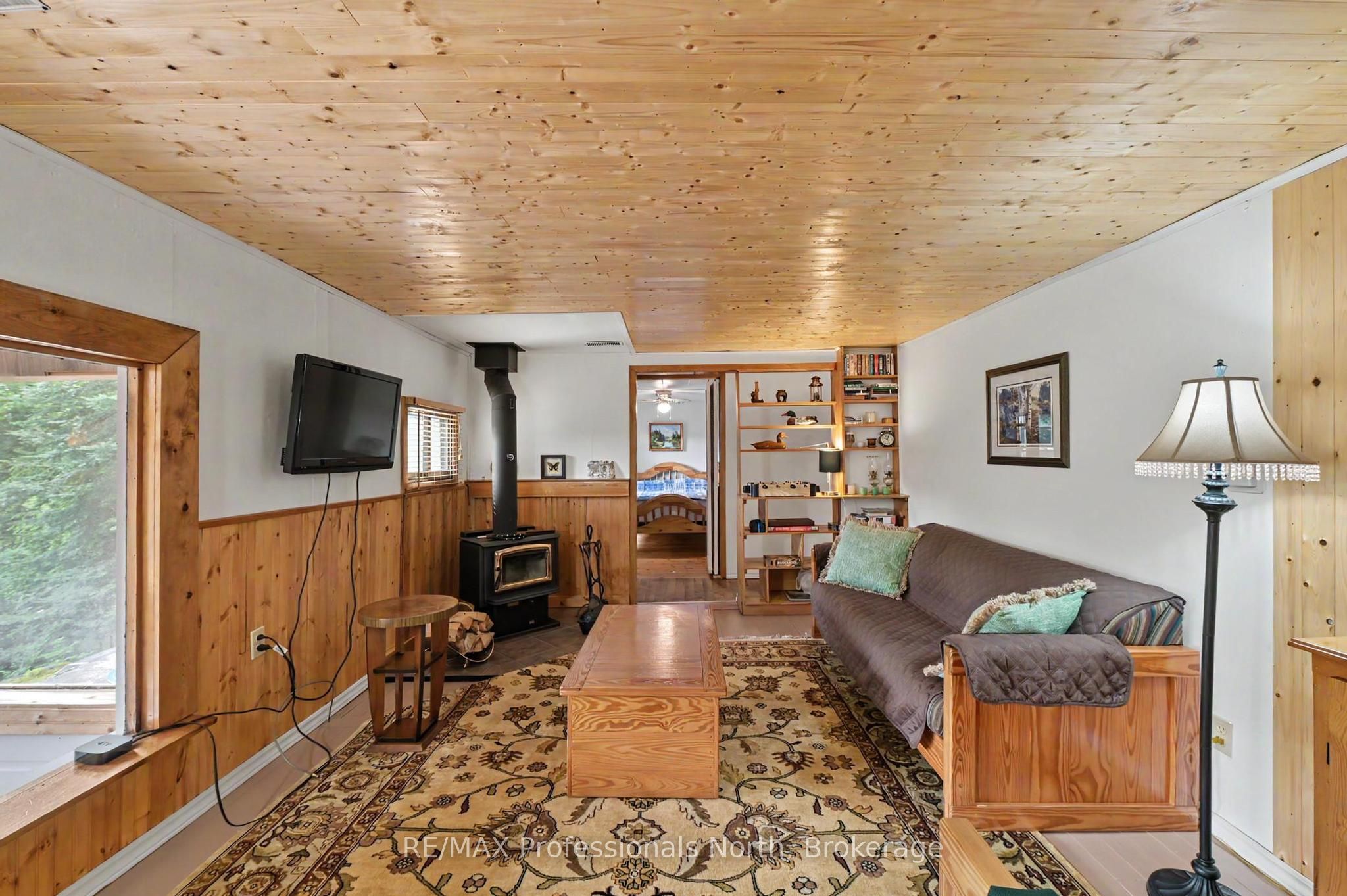 3701 Gelert Road, Minden Hills, ON K0M 2K0 photo 5