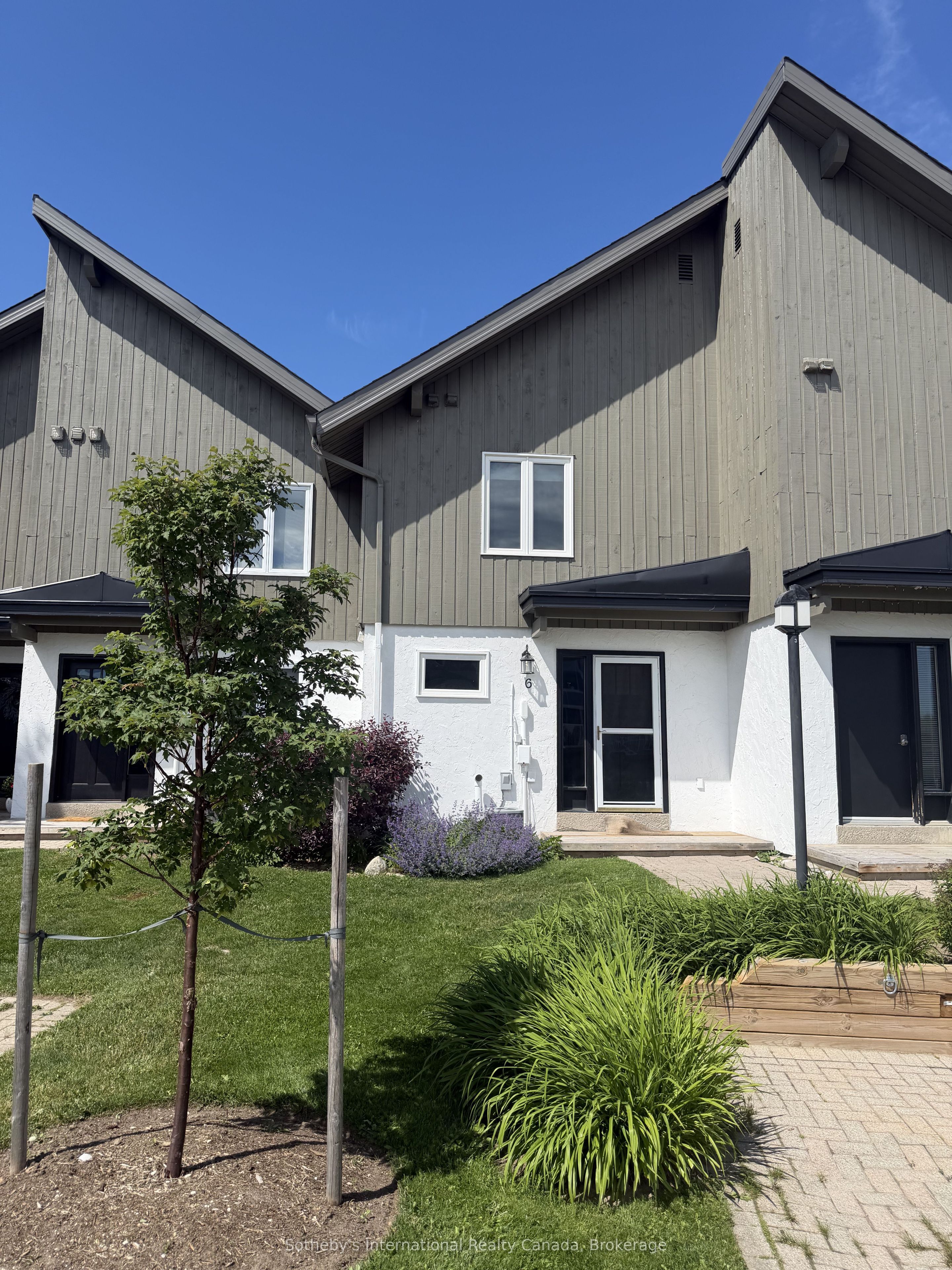104 Kellie's Way 6, Blue Mountains, ON L9Y 0L5