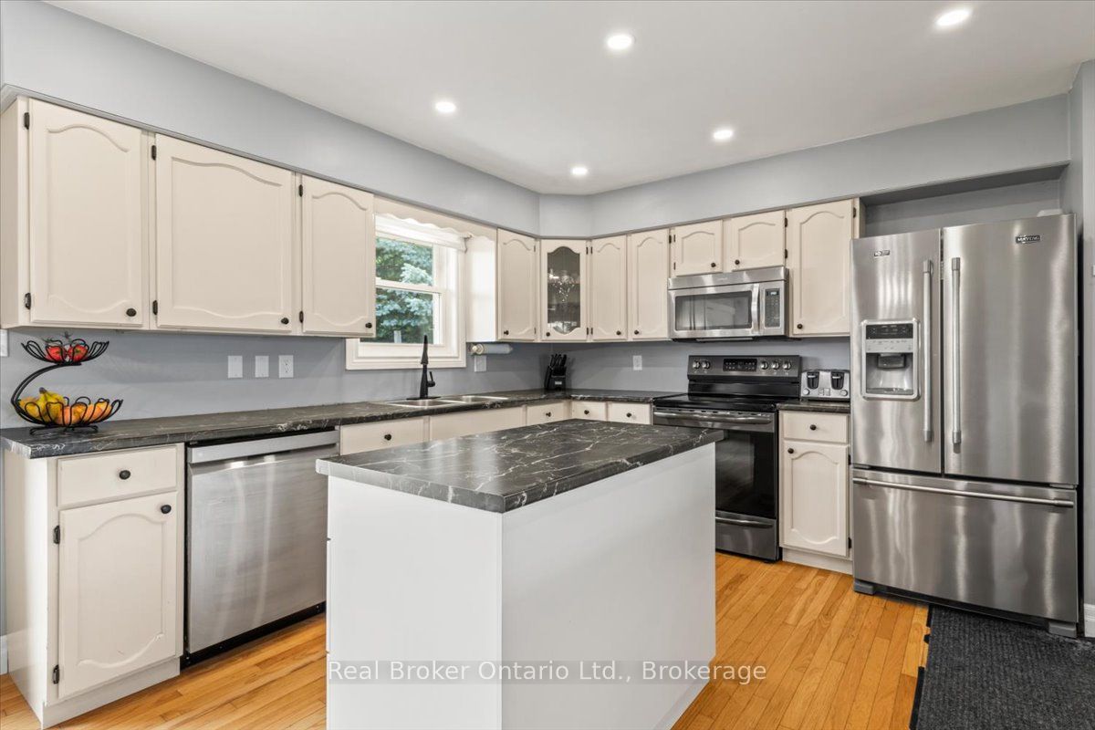 220 Forler Street, West Grey, ON N0G 2M0 photo 5