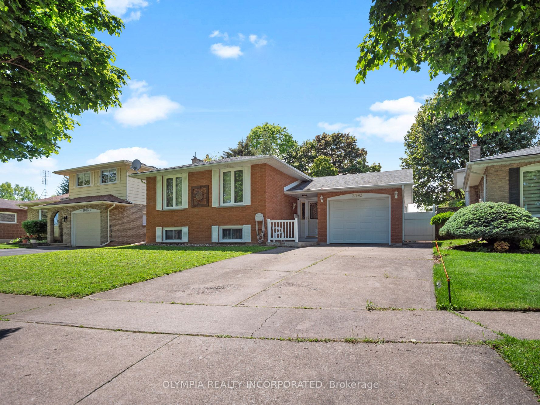 2793 Henley Avenue, Niagara Falls, ON L2J 3M3