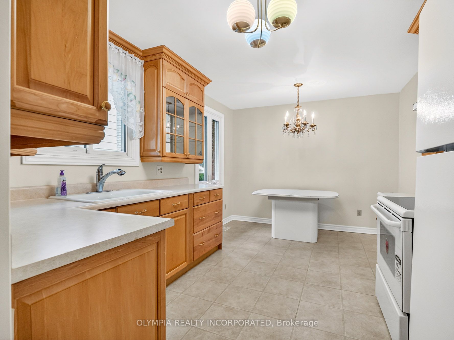 2793 Henley Avenue, Niagara Falls, ON L2J 3M3 photo 4