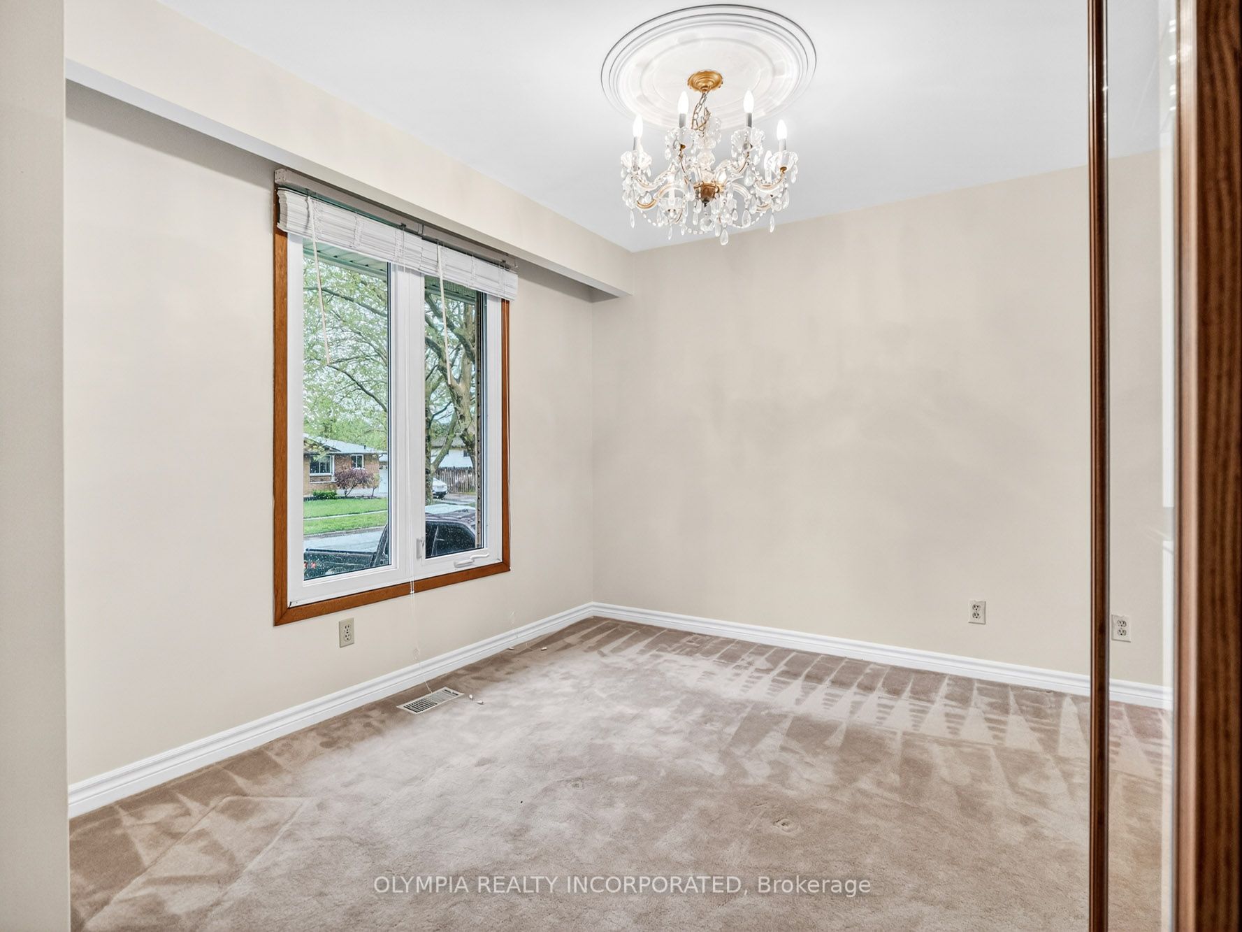2793 Henley Avenue, Niagara Falls, ON L2J 3M3 photo 5