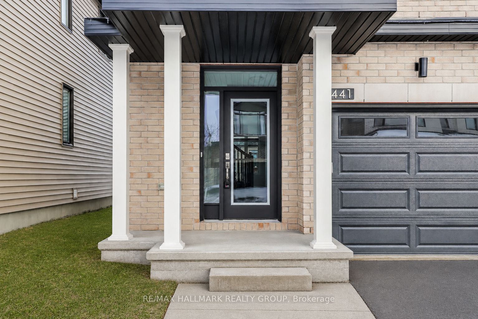 441 Turmeric Court, Stittsville - Munster - Richmond, ON K2S 2X8 photo 4