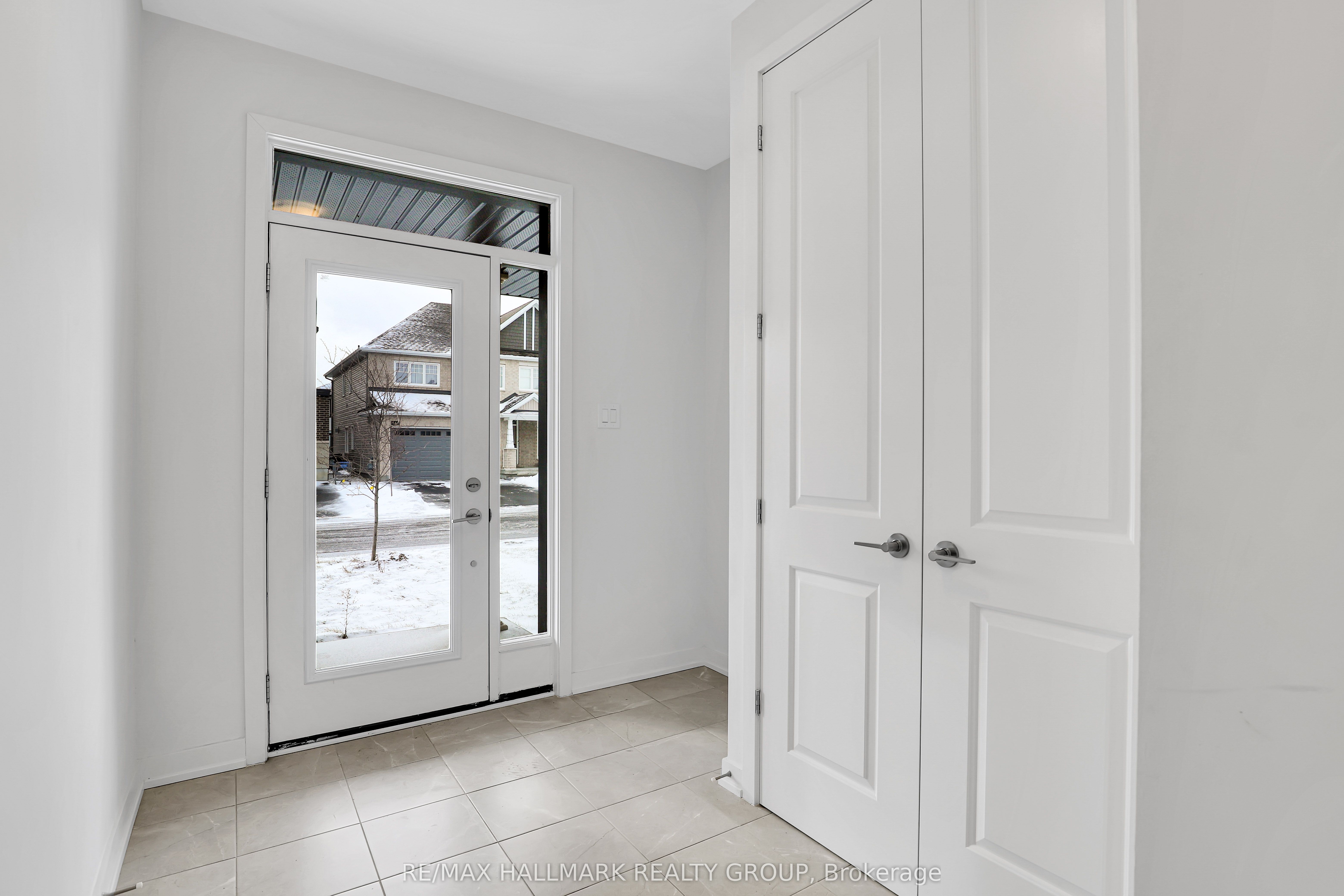 441 Turmeric Court, Stittsville - Munster - Richmond, ON K2S 2X8 photo 5
