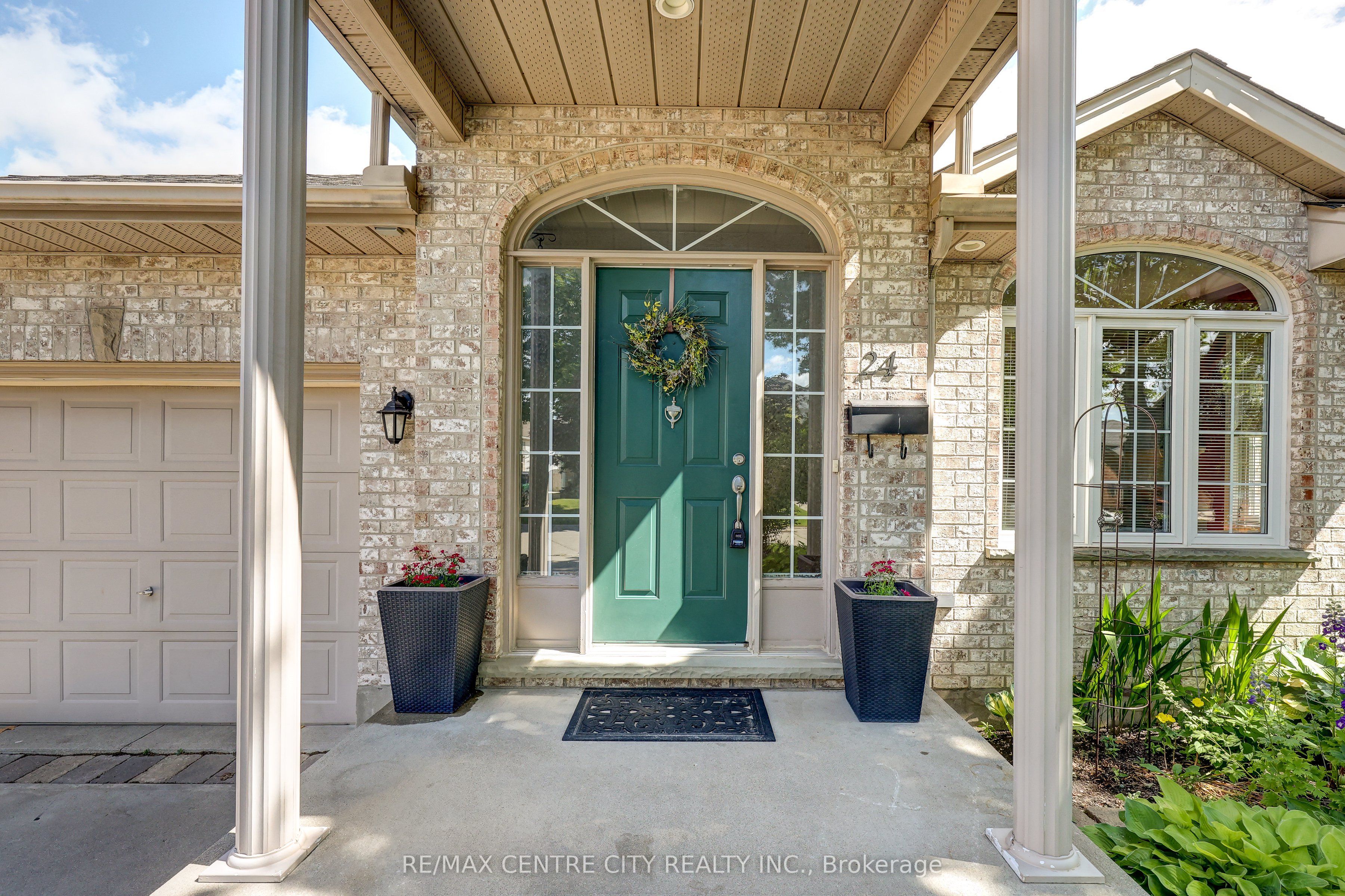 24 Schreyer Drive, St. Thomas, ON N5R 6E8 photo 3
