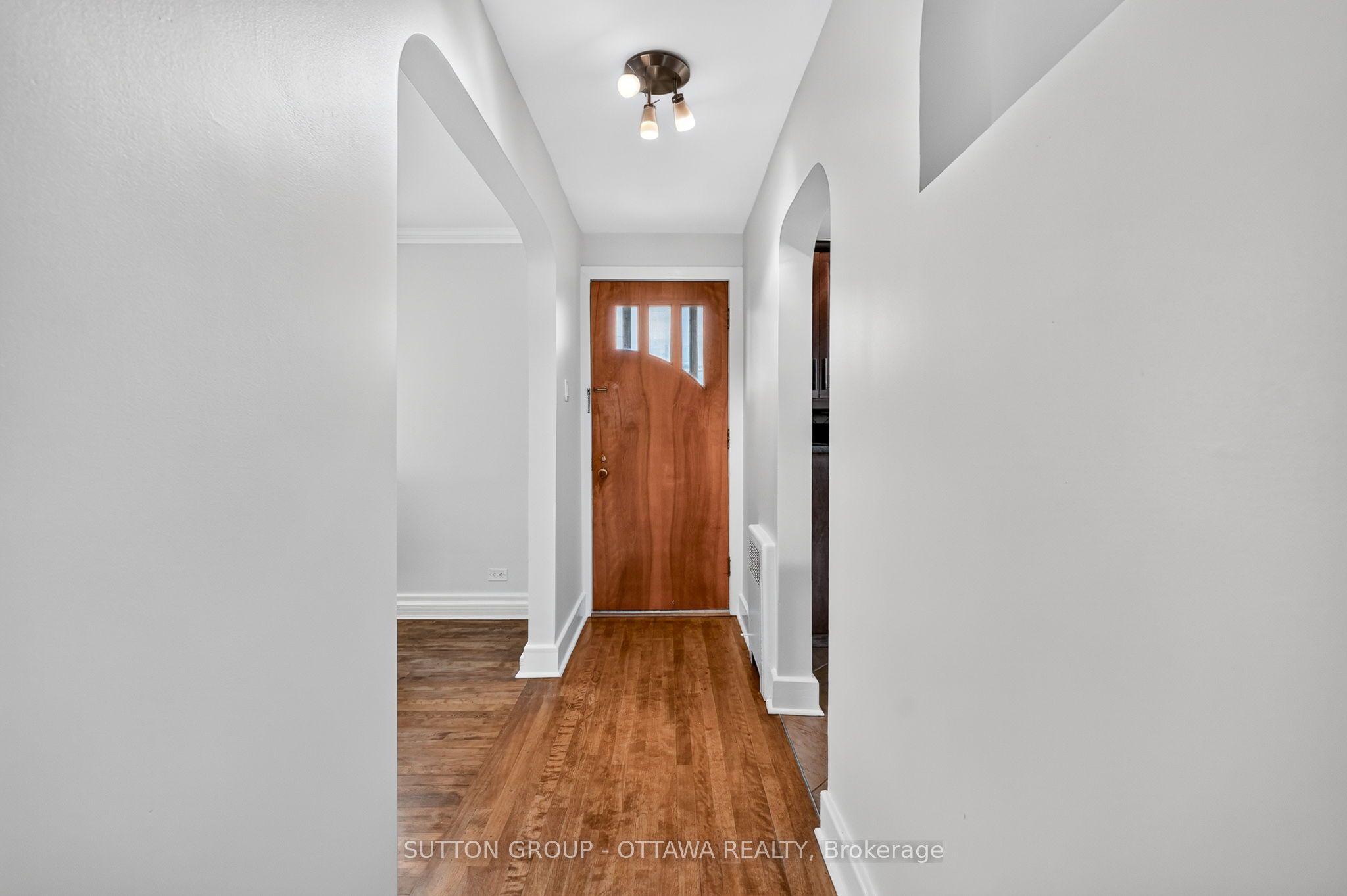 93 ONTARIO Street, Overbrook - Castleheights and Area, ON K1K 1K8 photo 3