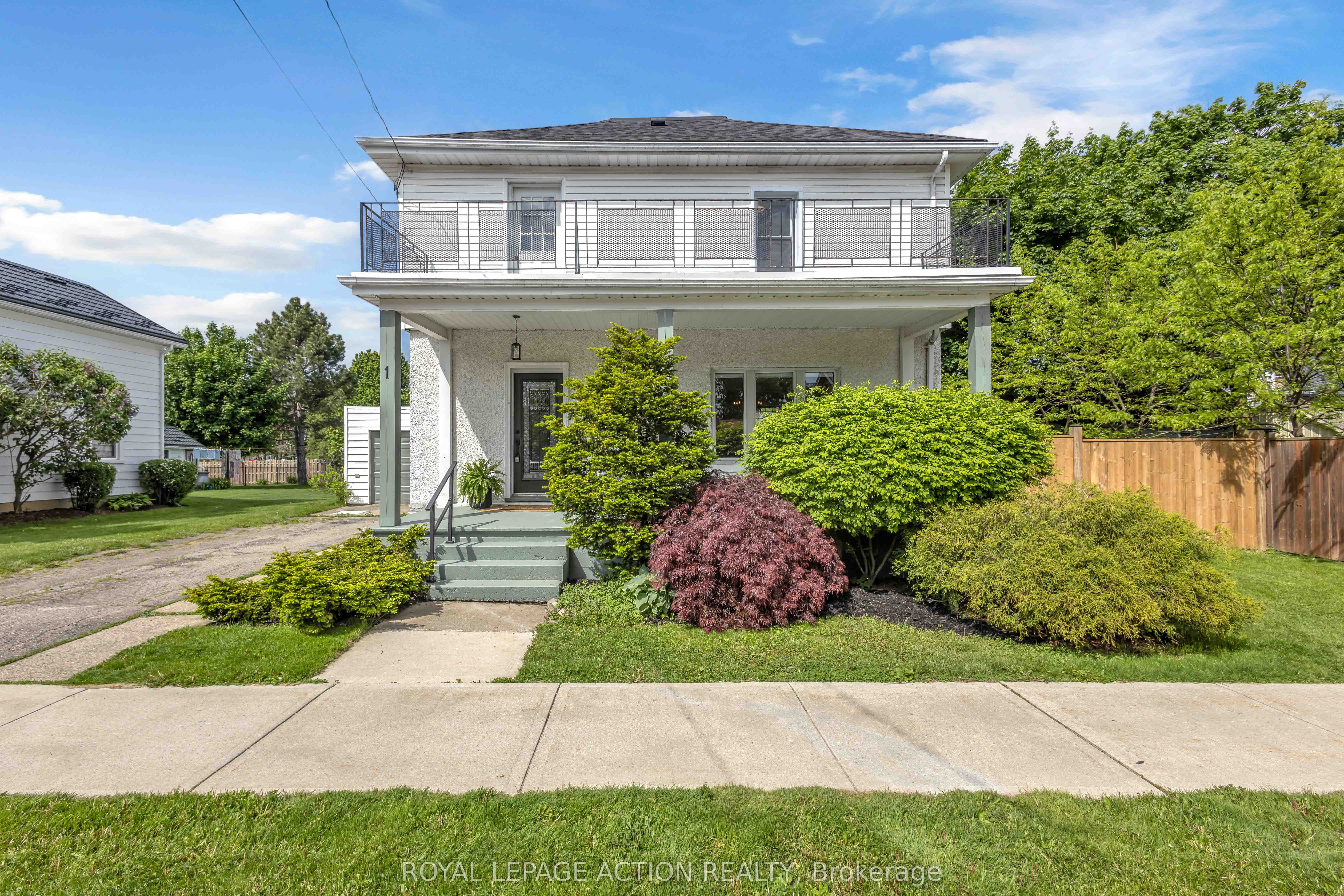 1 Alexander Street, Brant, ON N0E 1A0