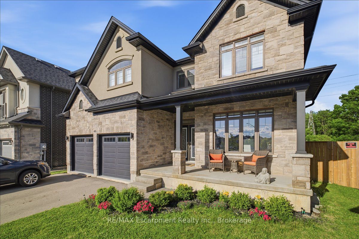 46 Dougherty Court, Hamilton, ON L9K 0H7 photo 2