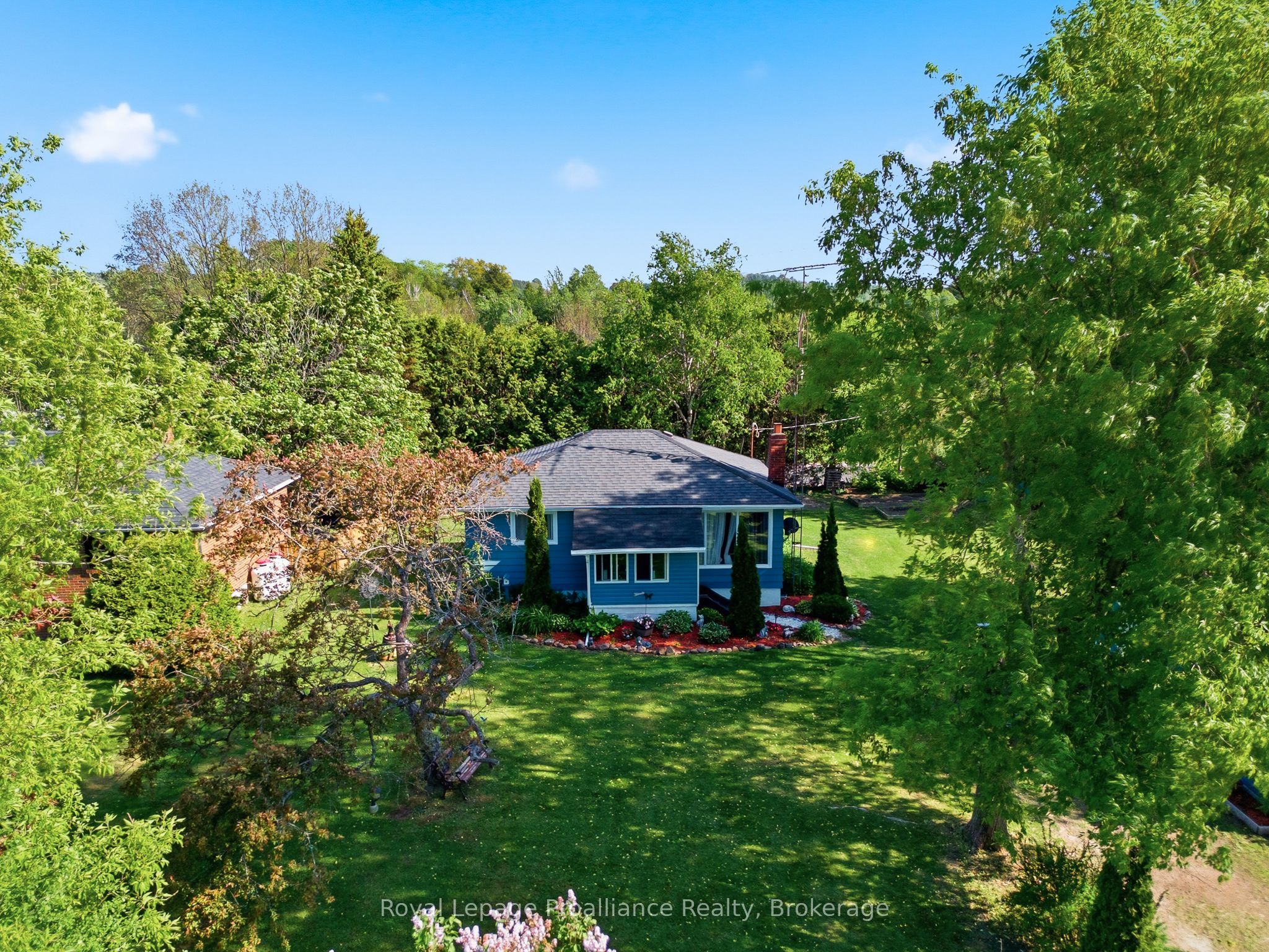 7497 Cavan Road, Hamilton Township, ON K0L 1E0 photo 2