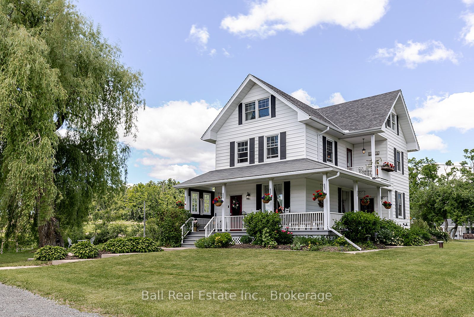 734 Tara Road, Selwyn, ON K0L 1T0