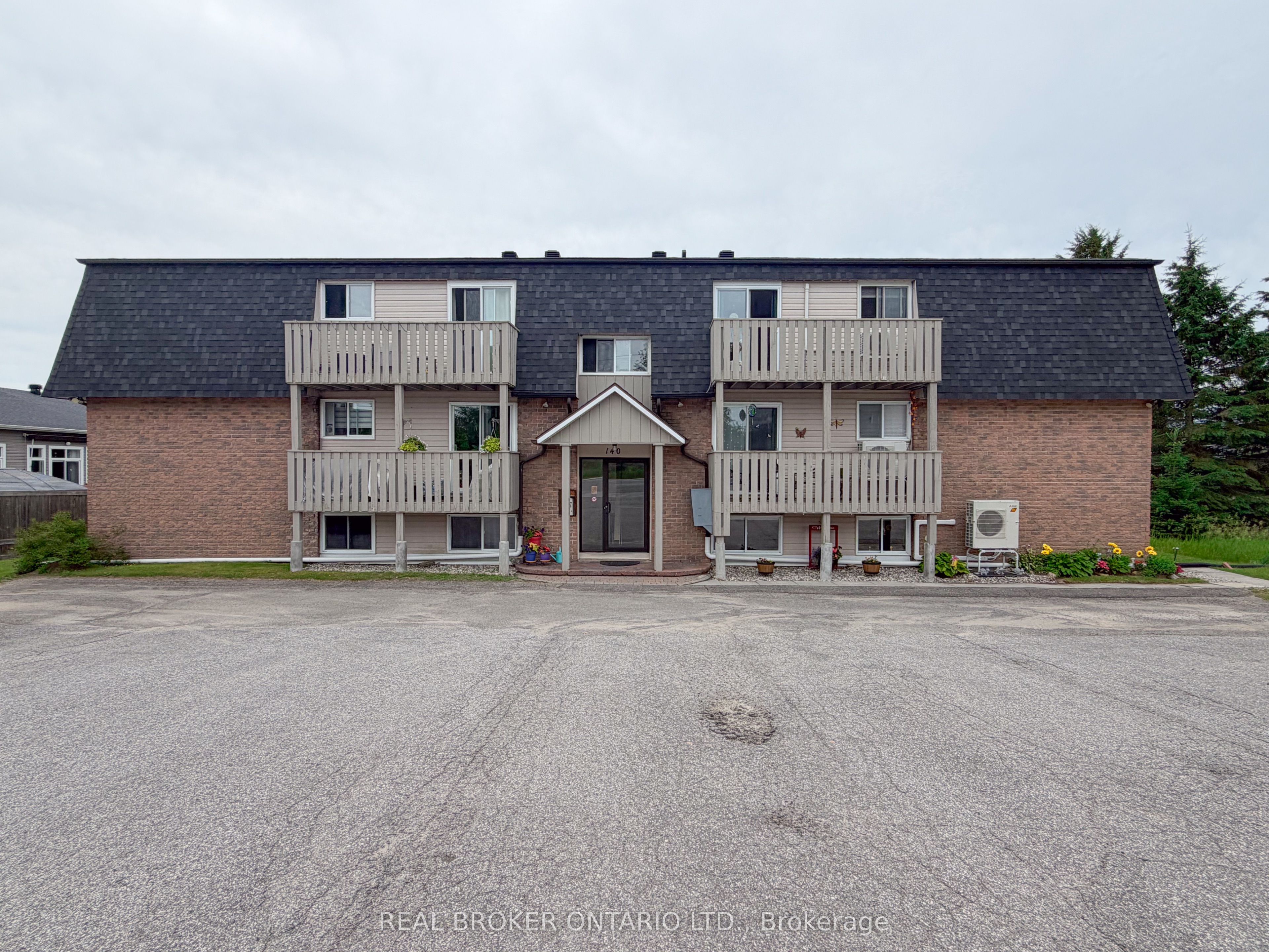 140 George Street W 12, North Grenville, ON K0G 1J0