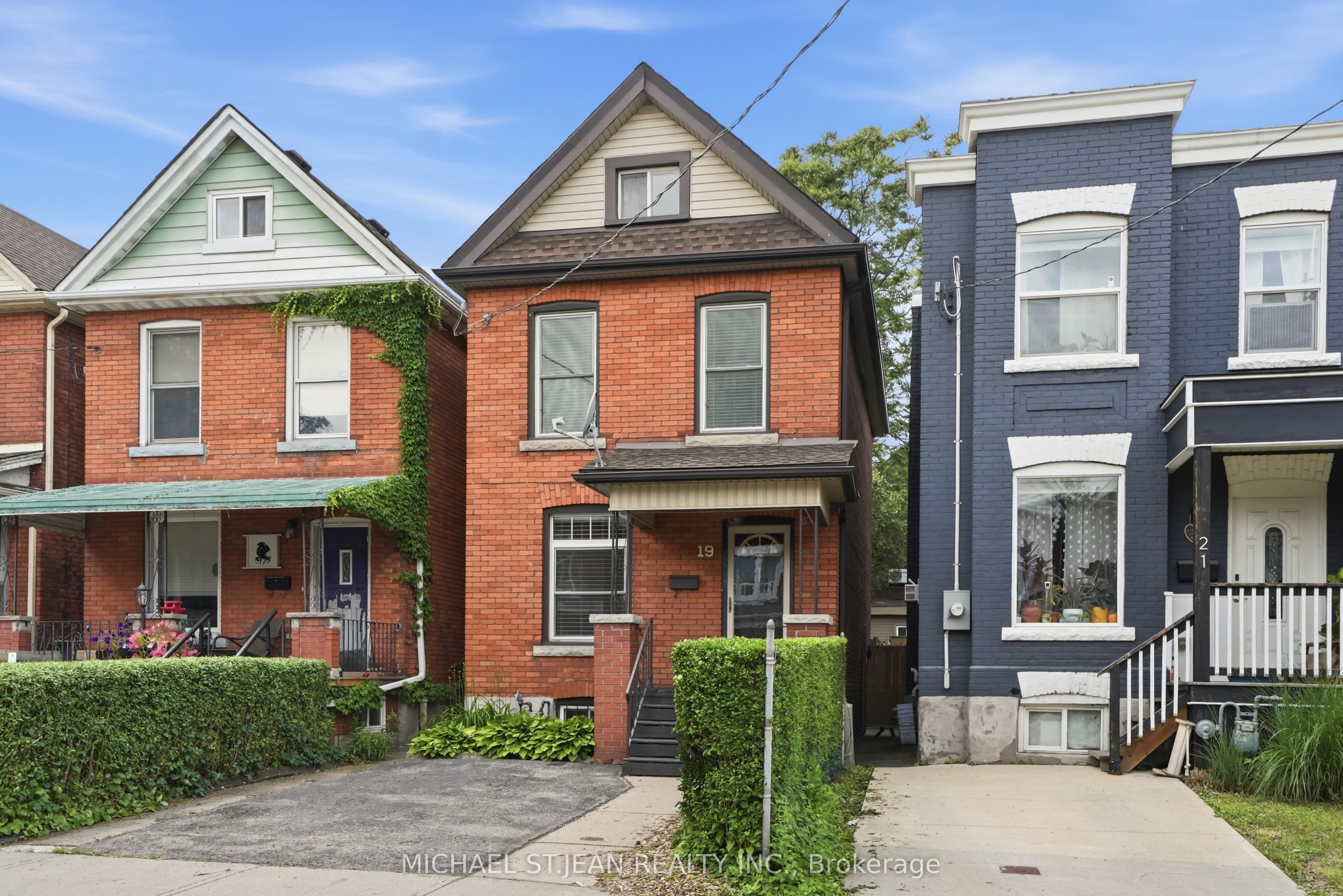 19 Huntley Street, Hamilton, ON L8L 5X8 photo 3