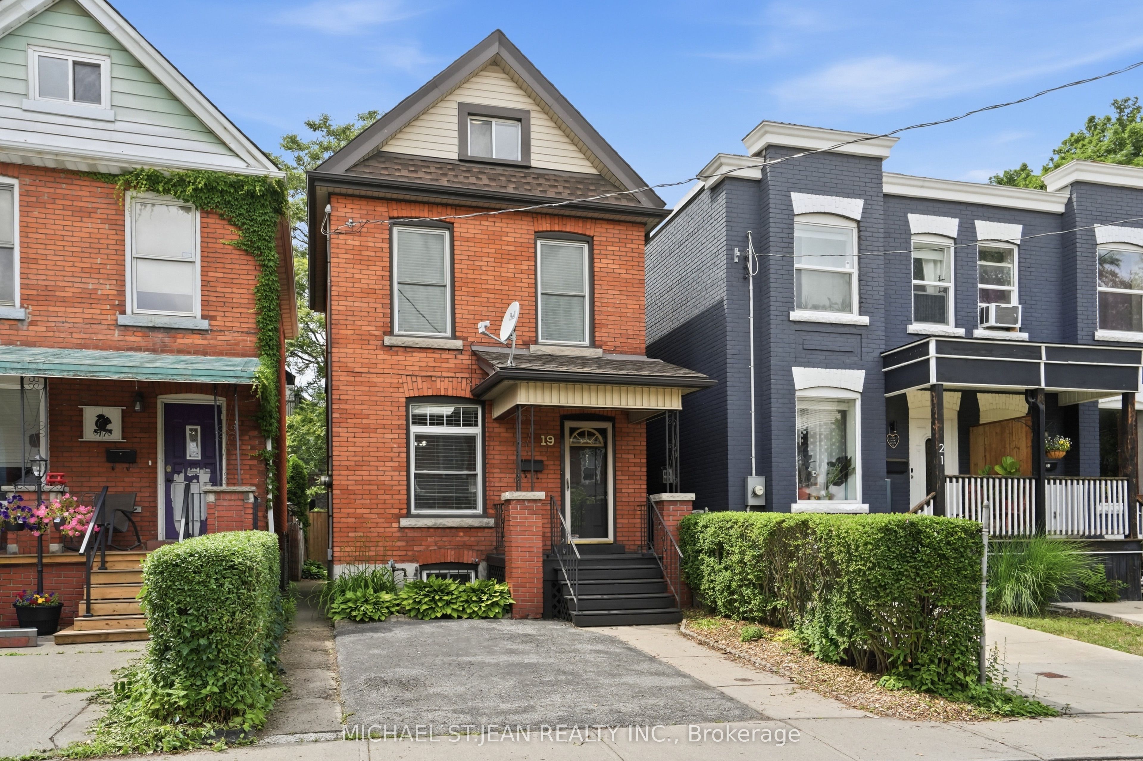 19 Huntley Street, Hamilton, ON L8L 5X8 photo 4